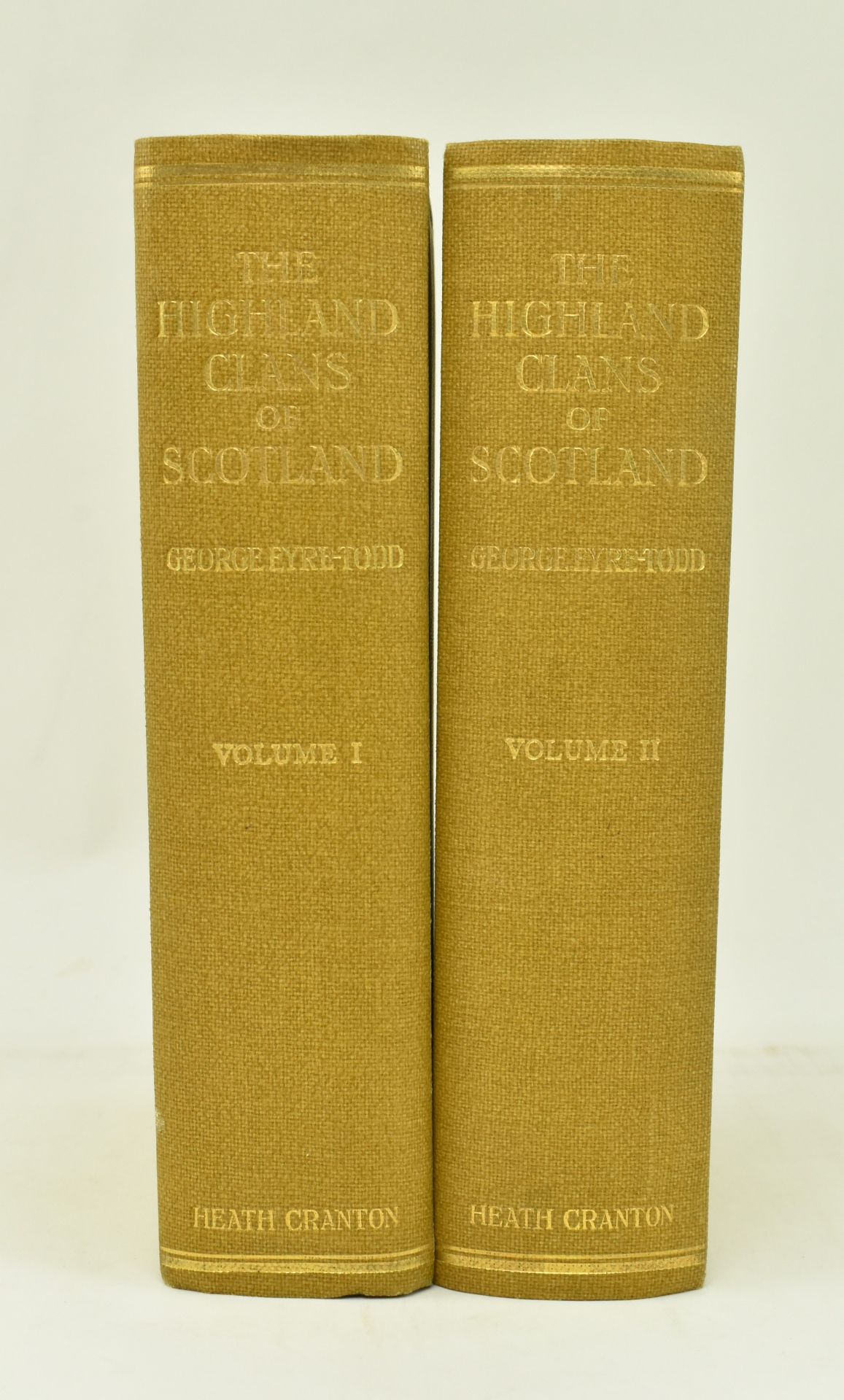 SCOTTISH HISTORY. 1923 THE HIGHLAND CLANS OF SCOTLAND - Image 2 of 10