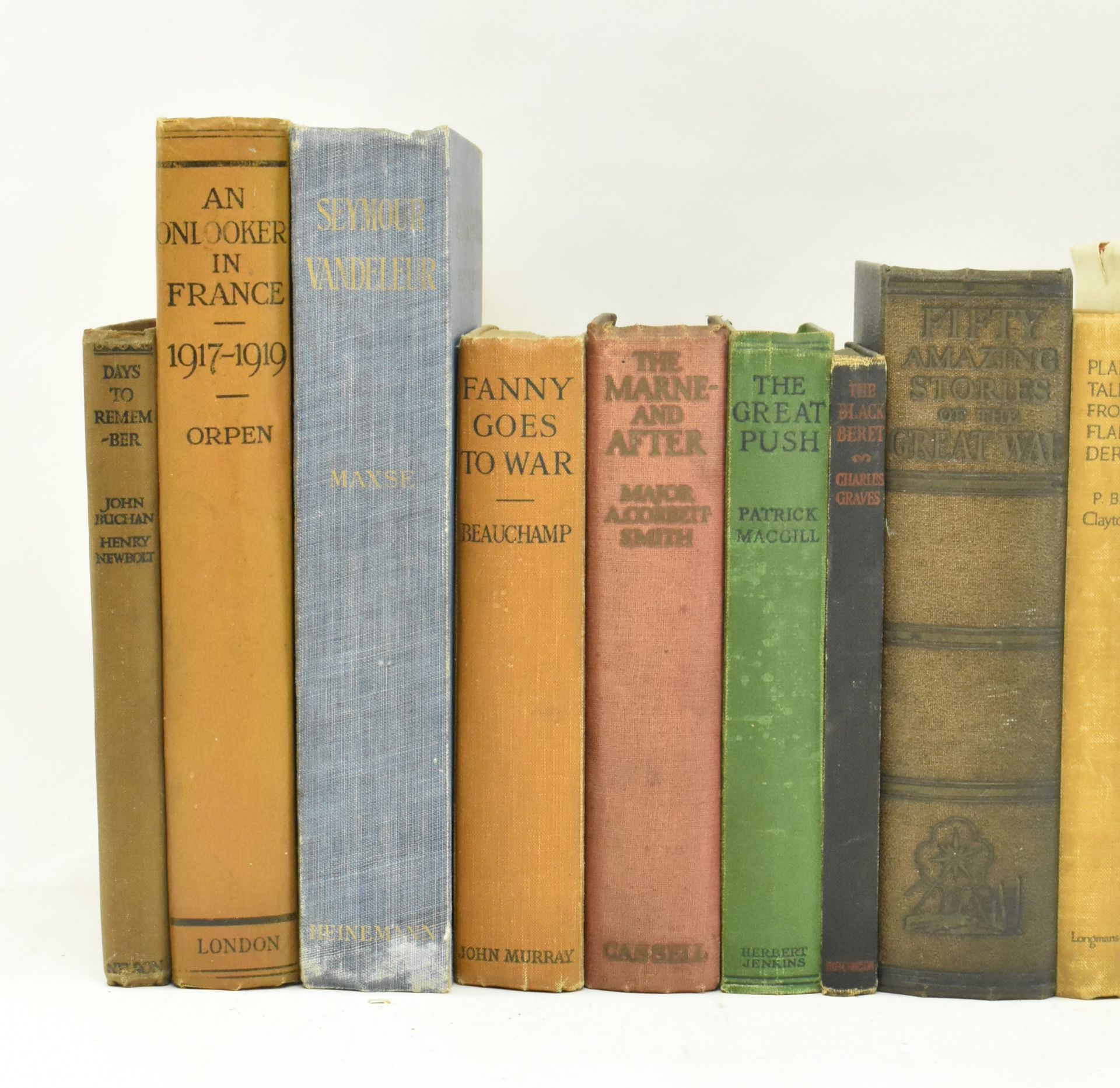 MILITARY INTEREST. COLLECTION OF BOOKS ON THE FIRST WORLD WAR - Bild 2 aus 10