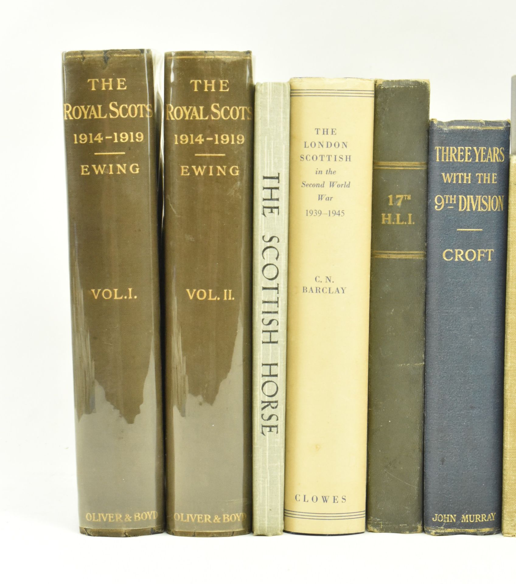 FIRST WORLD WAR. COLLECTION OF BOOKS ON SCOTTISH DIVISIONS - Bild 2 aus 9