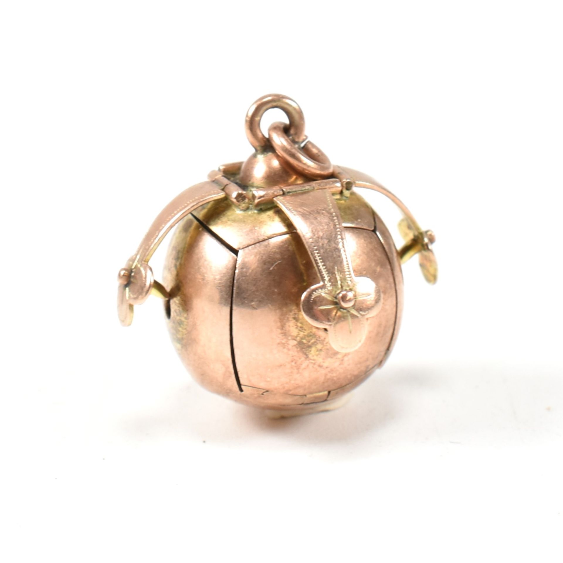 EARLY 20TH CENTURY MASONIC BALL PENDANT