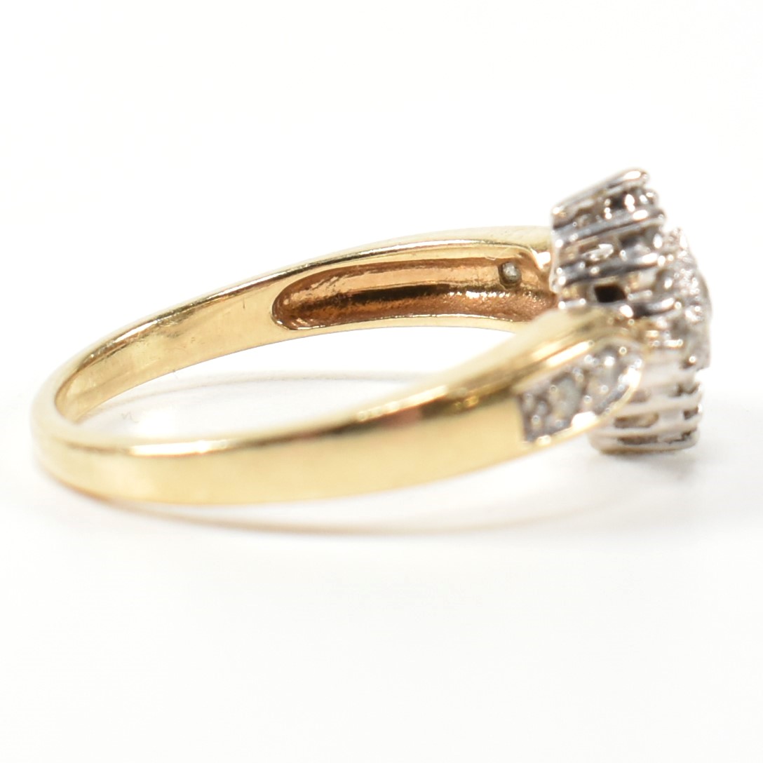 HALLMARKED 9CT GOLD & DIAMOND CLUSTER RING - Image 5 of 9