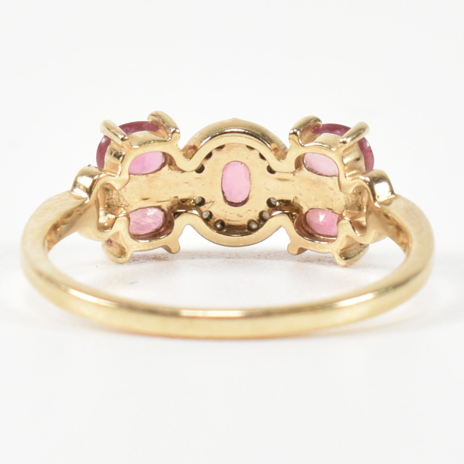 HALLMARKED 9CT GOLD PINK SAPPHIRE & DIAMOND RING - Image 4 of 8