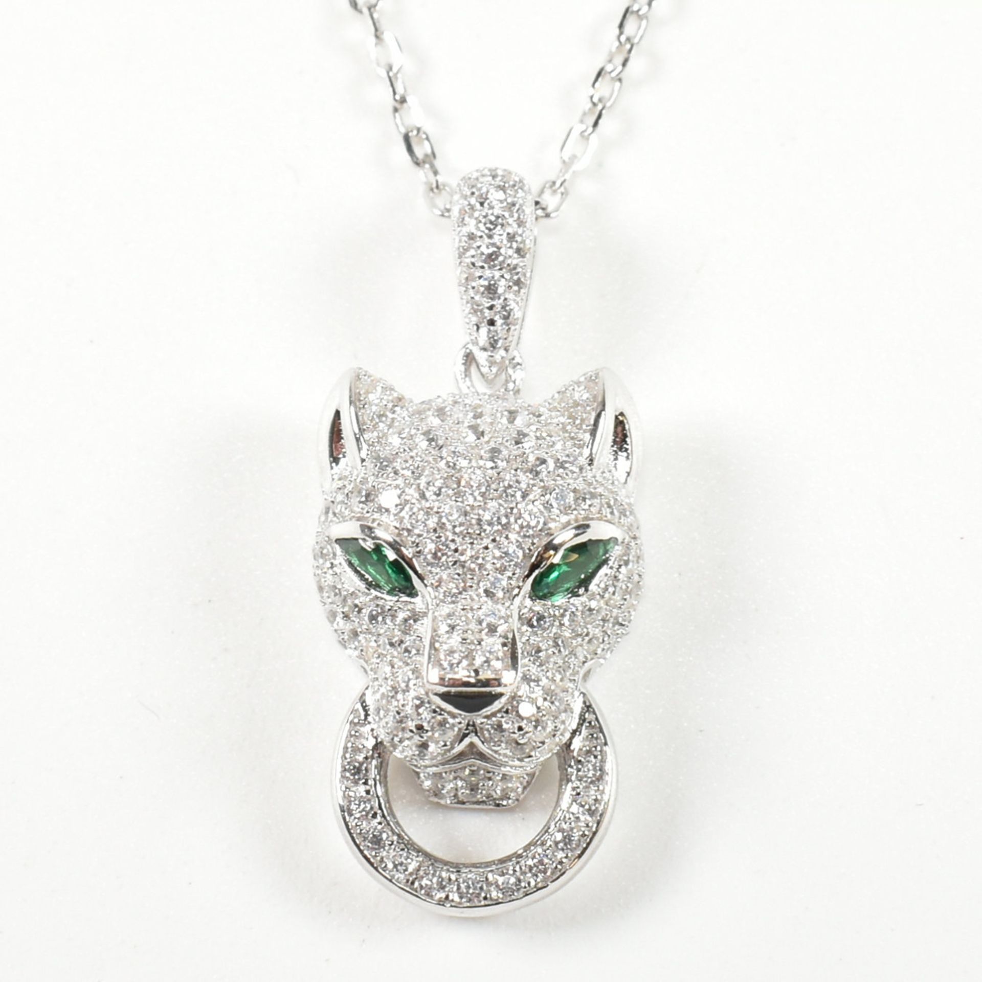 DESIGNER STYLE SILVER LEOPARD PENDANT NECKLACE