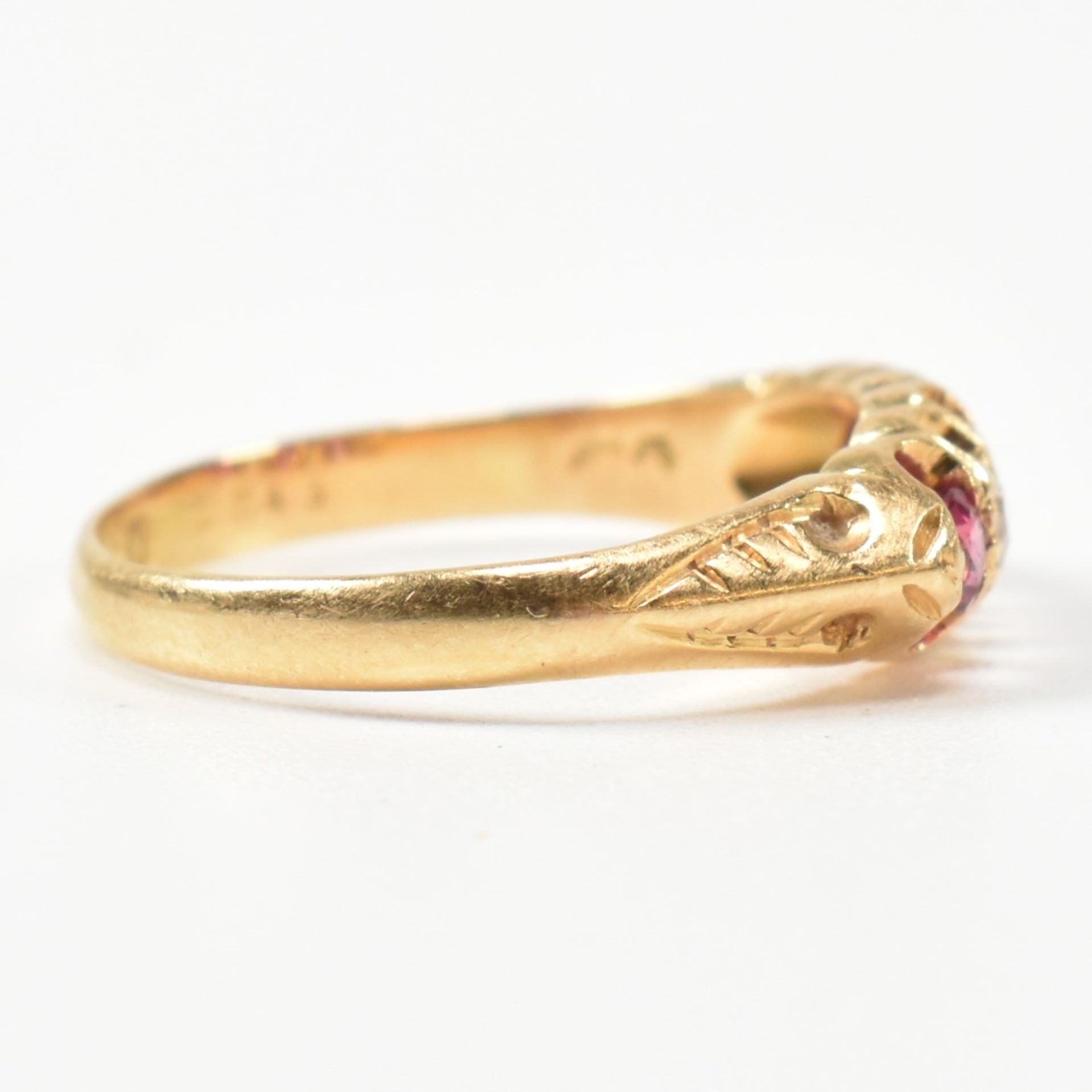 EARLY 20TH CENTURY HALLMARKED 18CT GOLD RUBY & DIAMOND GYPSY RING - Image 5 of 10