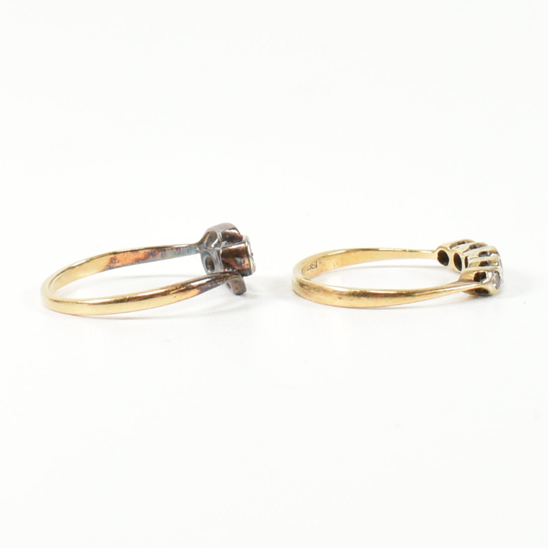 TWO 18CT GOLD & DIAMOND RINGS - Image 2 of 8