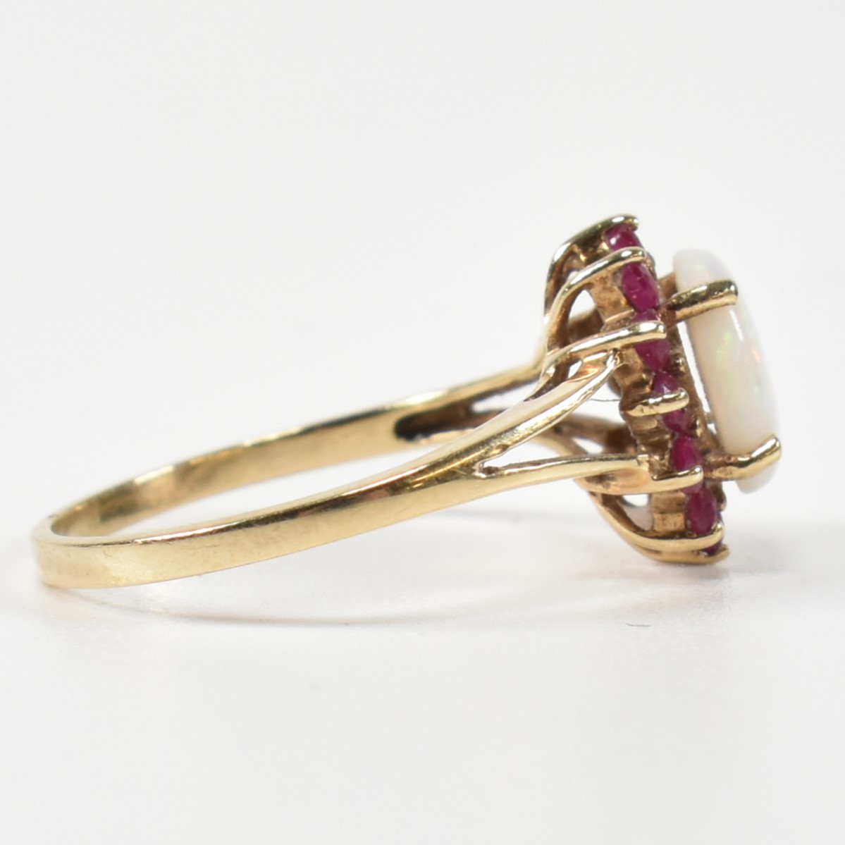 HALLMARKED 9CT GOLD OPAL & RUBY CLUSTER RING - Image 7 of 8