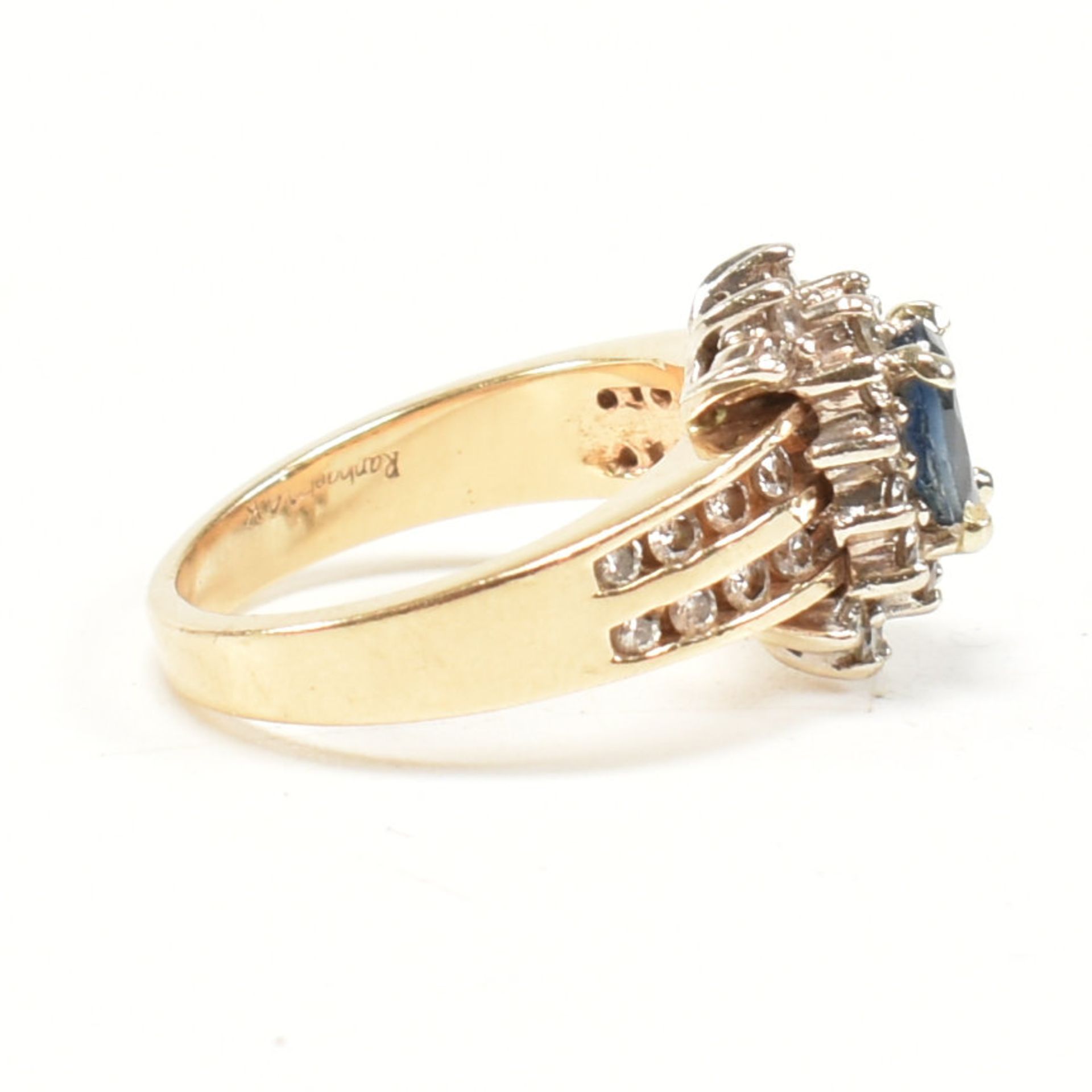 14CT GOLD & SAPPHIRE & DIAMOND CLUSTER RING - Image 2 of 7