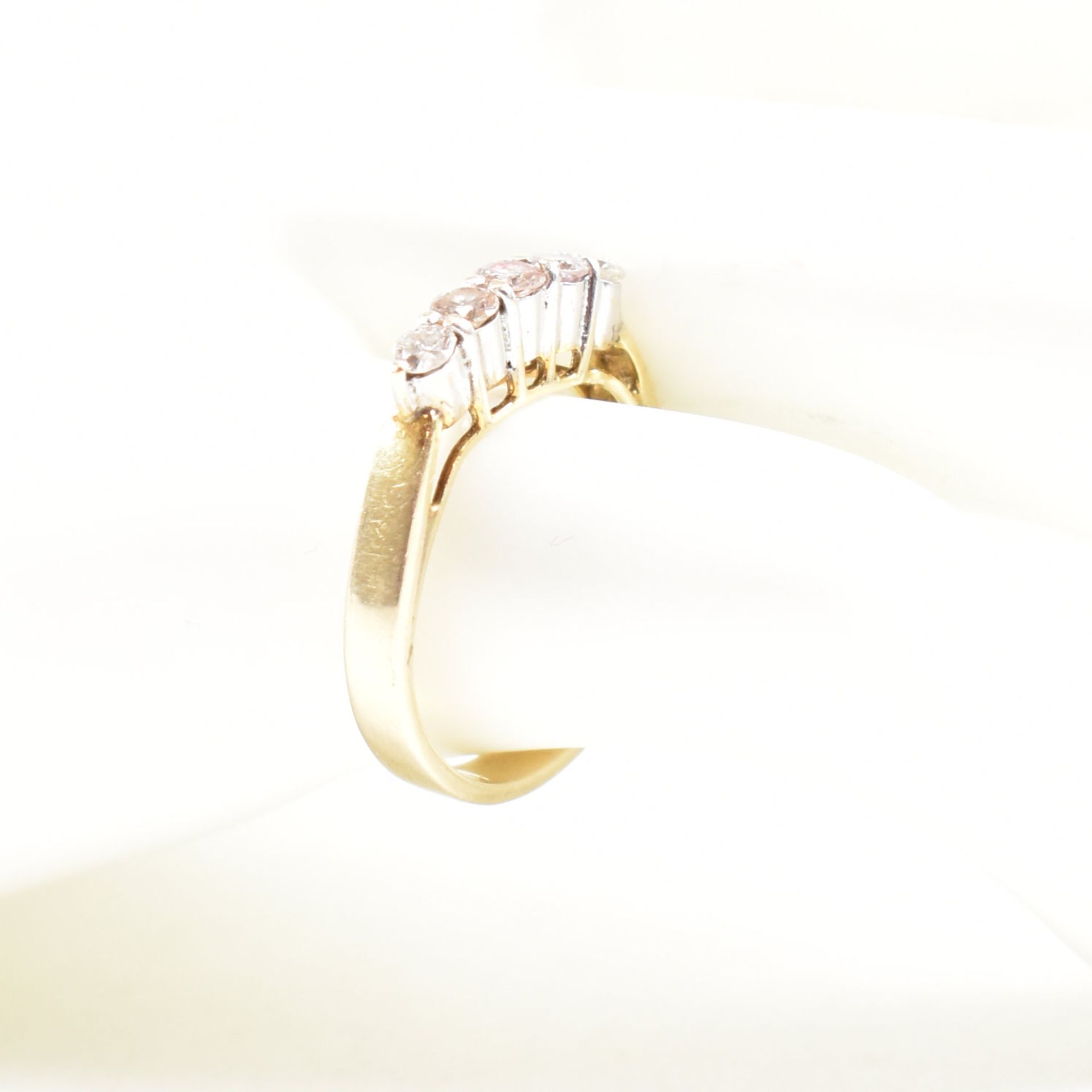 GOLD & DIAMOND FIVE STONE RING - Bild 6 aus 7