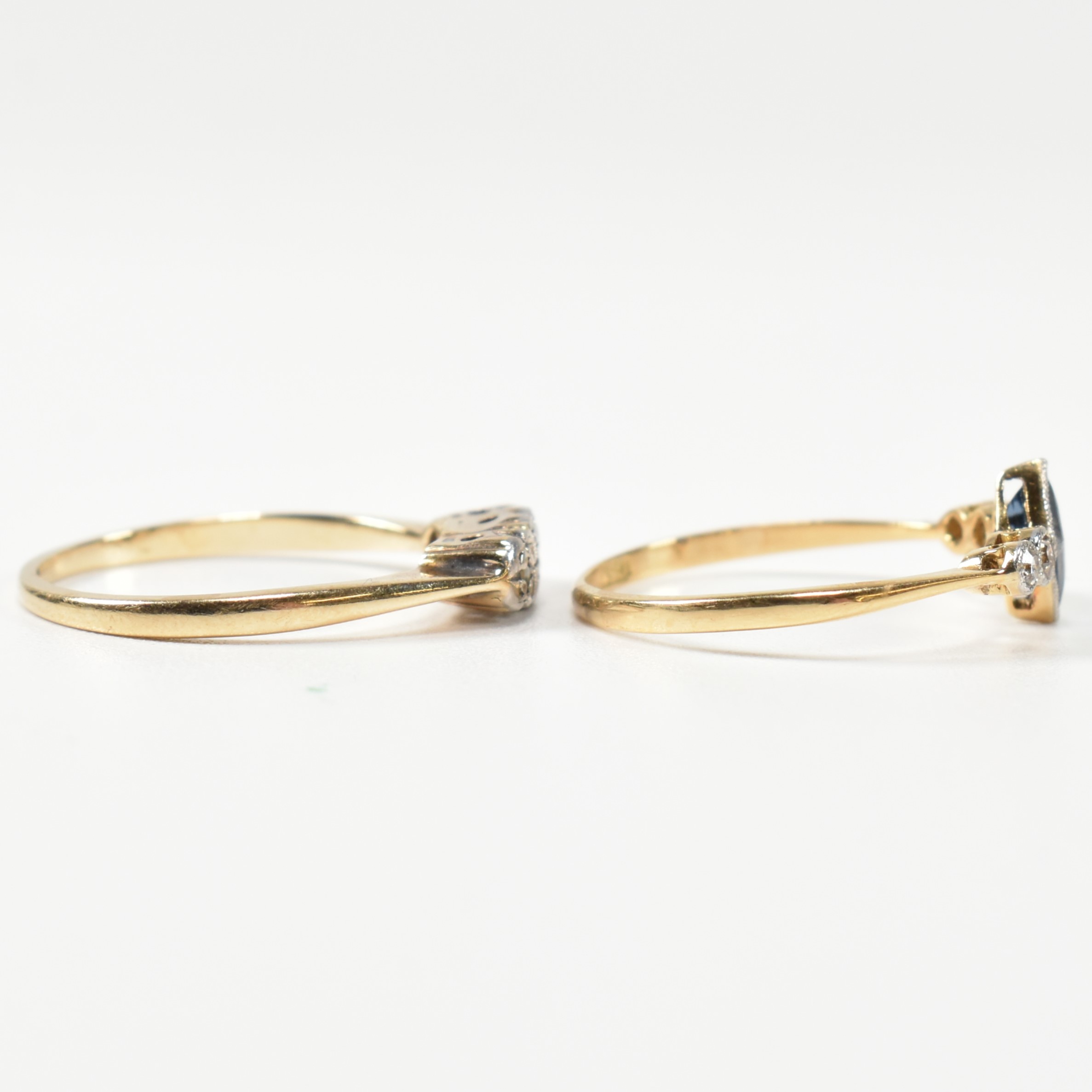 18CT GOLD SAPPHIRE & DIAMOND RING & 9CT GOLD & PLATINUM DIAMOND RING - Image 8 of 11