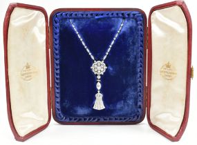 CASED EDWARDIAN PLATINUM & DIAMOND PENDANT NECKLACE