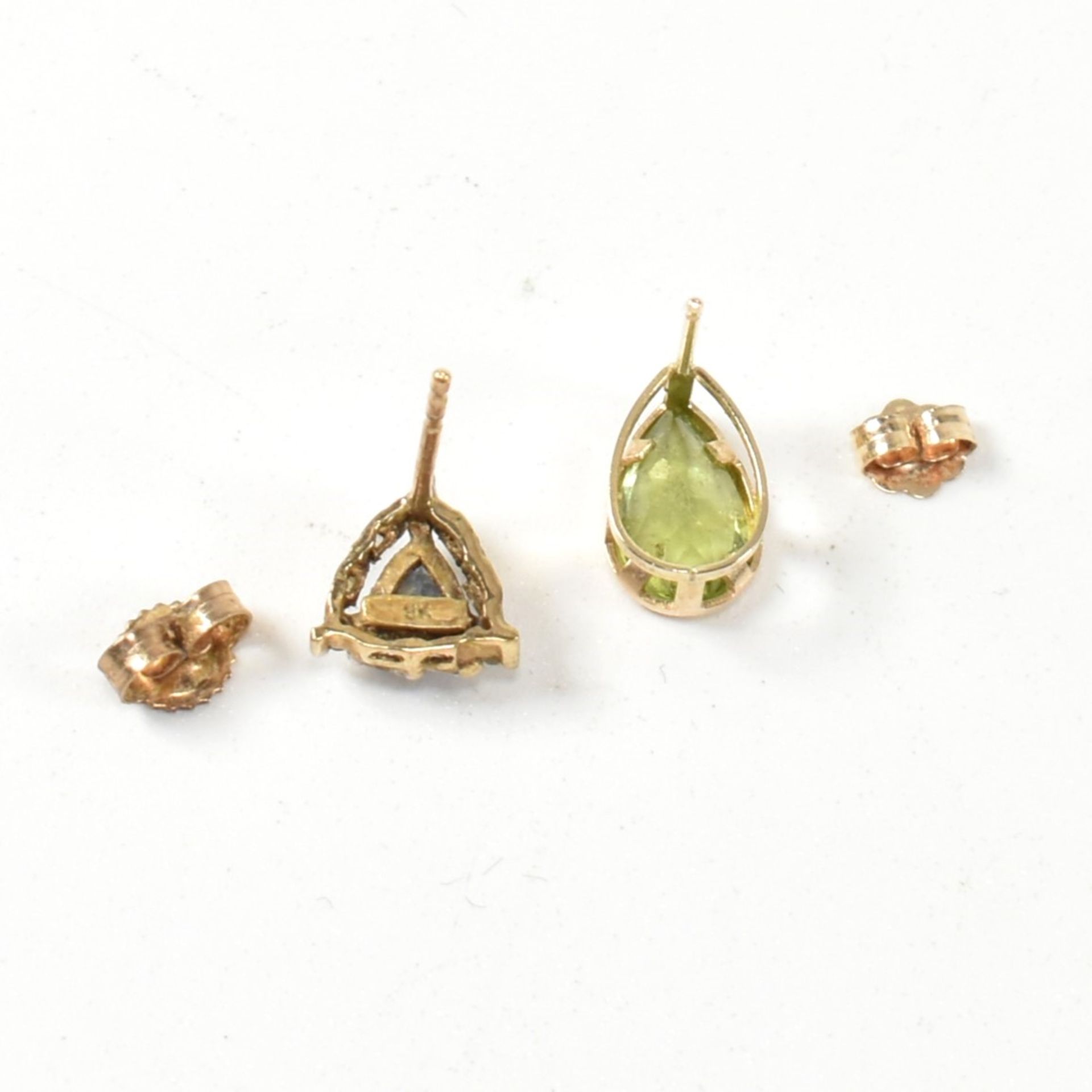 TWO PAIRS OF 9CT GOLD & GEM SET STUD EARRINGS - Image 4 of 4
