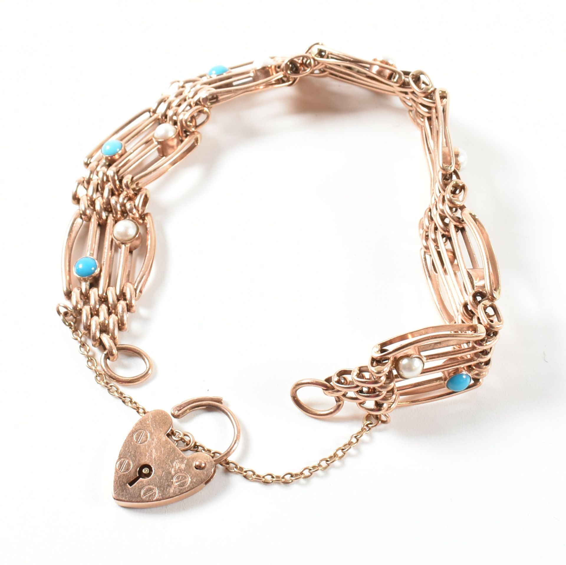 HALLMARKED 9CT ROSE GOLD PEARL & TURQUOISE GATE LINK BRACELET - Image 7 of 9