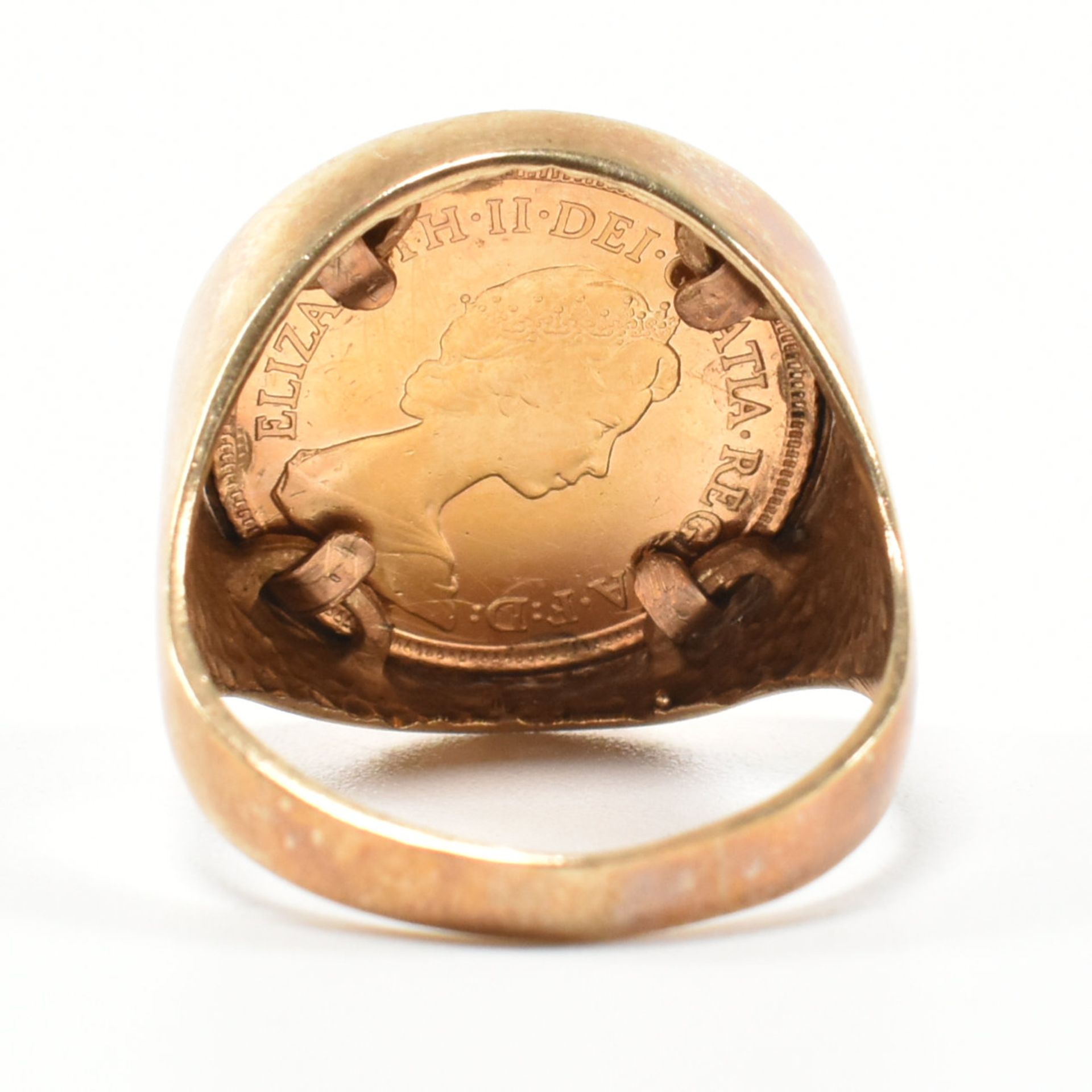 HALLMARKED 9CT GOLD HALF SOVERIEGN MOUNTED SIGNET RING - Image 2 of 9