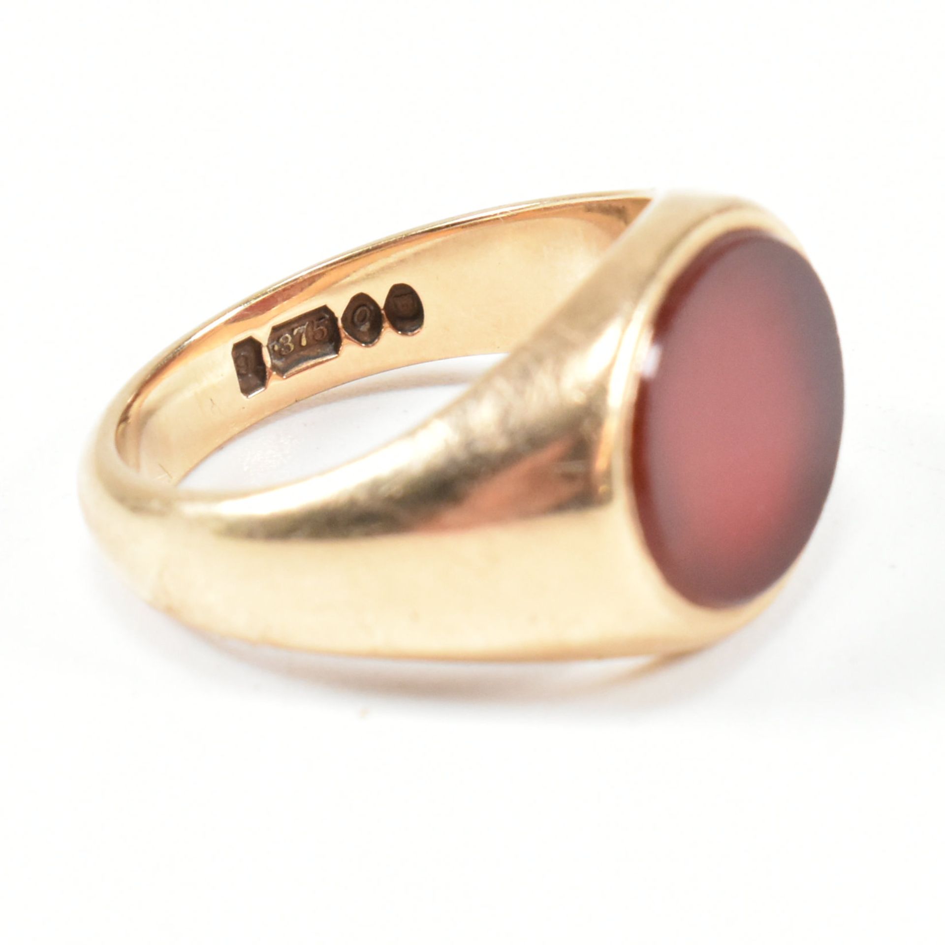 HALLMARKED 9CT GOLD & CARNELIAN SIGNET RING - Bild 8 aus 9