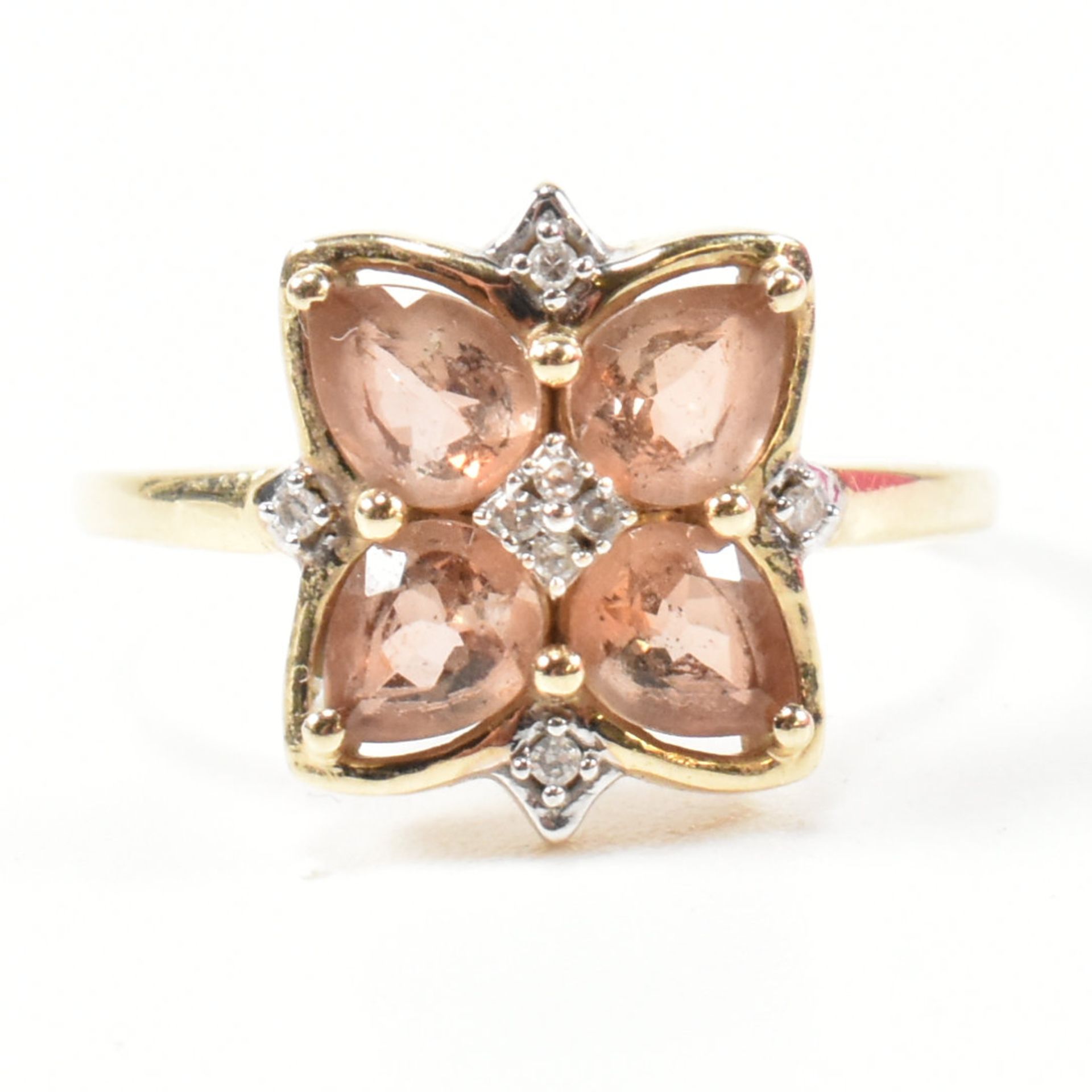 HALLMARKED 9CT GOLD SUNSTONE & DIAMOND CLUSTER RING