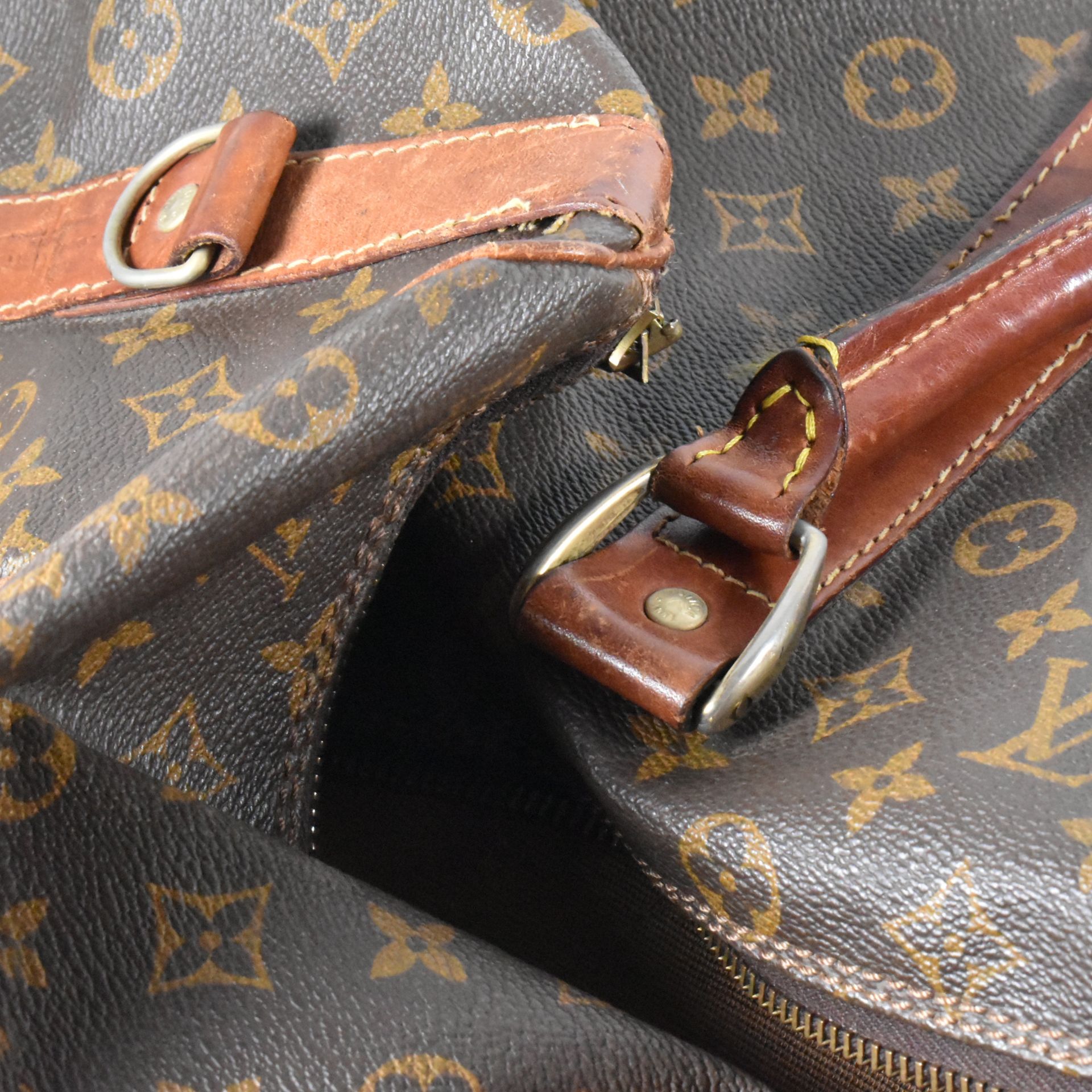 LOUIS VUITTON KEEPALL BANDOULIERE 55 MONOGRAM TRAVEL BAG - Bild 12 aus 14