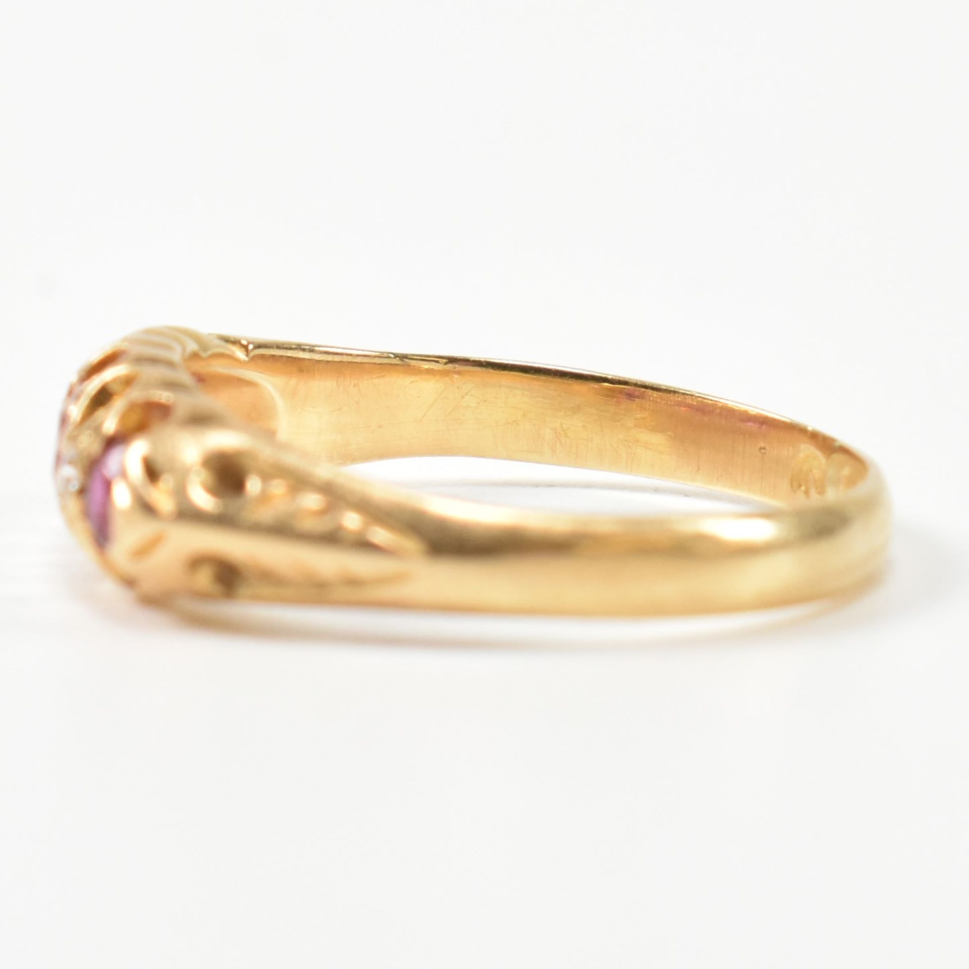 EARLY 20TH CENTURY HALLMARKED 18CT GOLD RUBY & DIAMOND GYPSY RING - Image 7 of 10