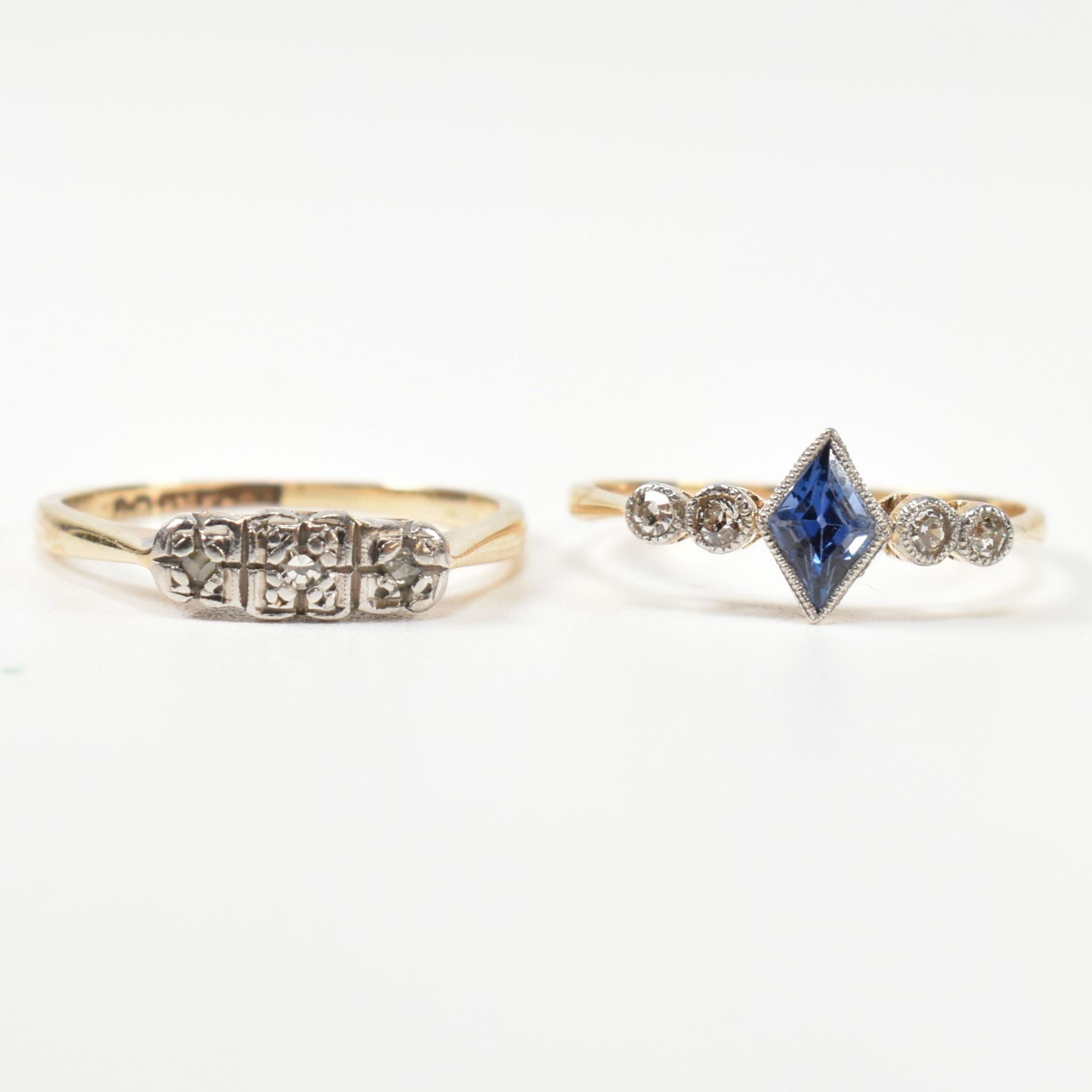 18CT GOLD SAPPHIRE & DIAMOND RING & 9CT GOLD & PLATINUM DIAMOND RING