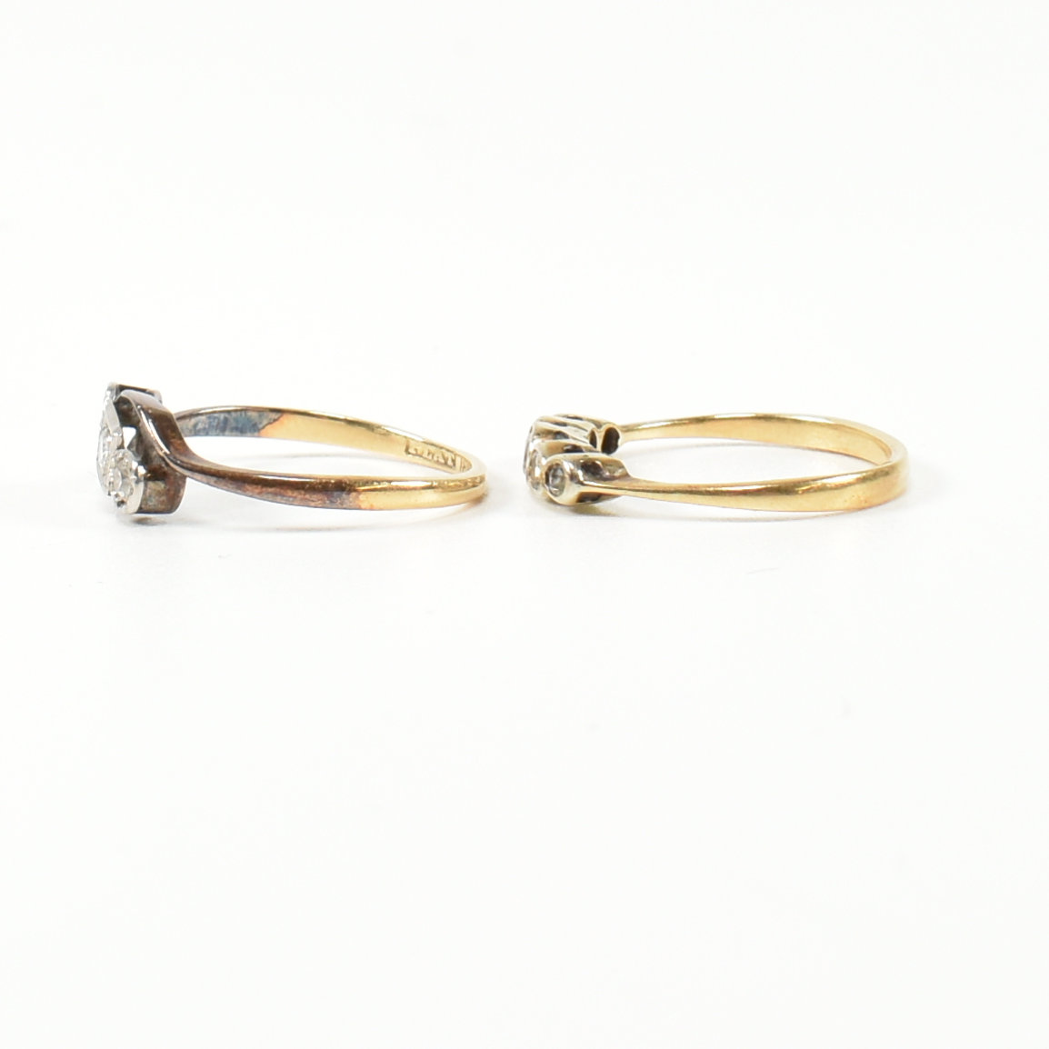 TWO 18CT GOLD & DIAMOND RINGS - Bild 3 aus 8