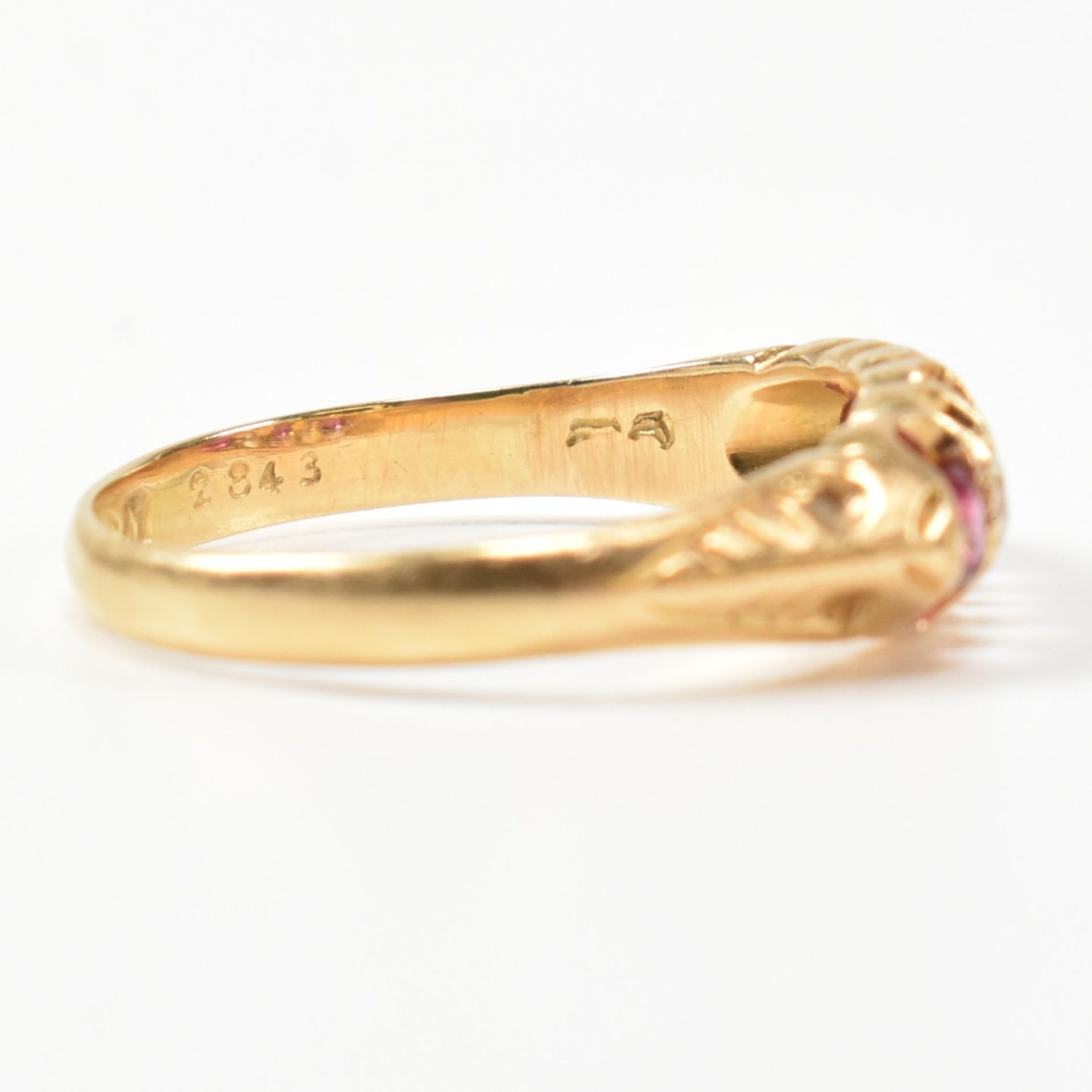 EARLY 20TH CENTURY HALLMARKED 18CT GOLD RUBY & DIAMOND GYPSY RING - Image 4 of 10