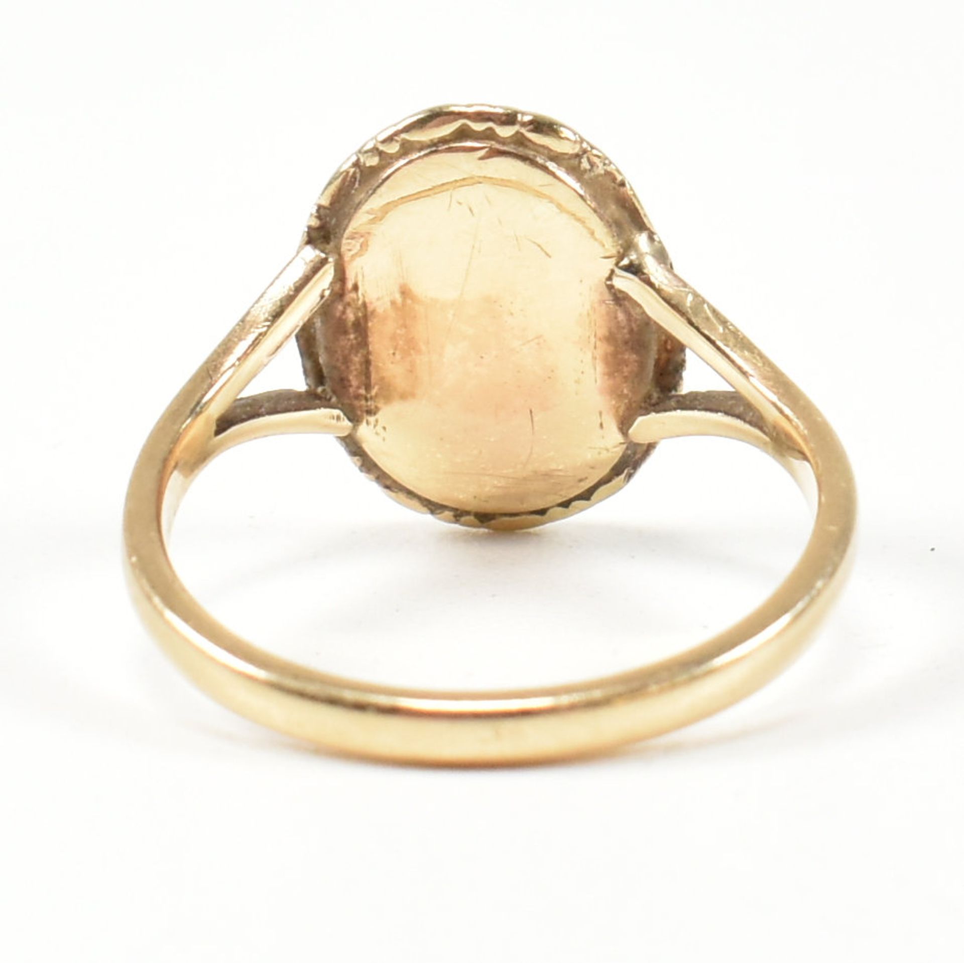 19TH CENTURY GOLD CAMEO RING - Image 4 of 6