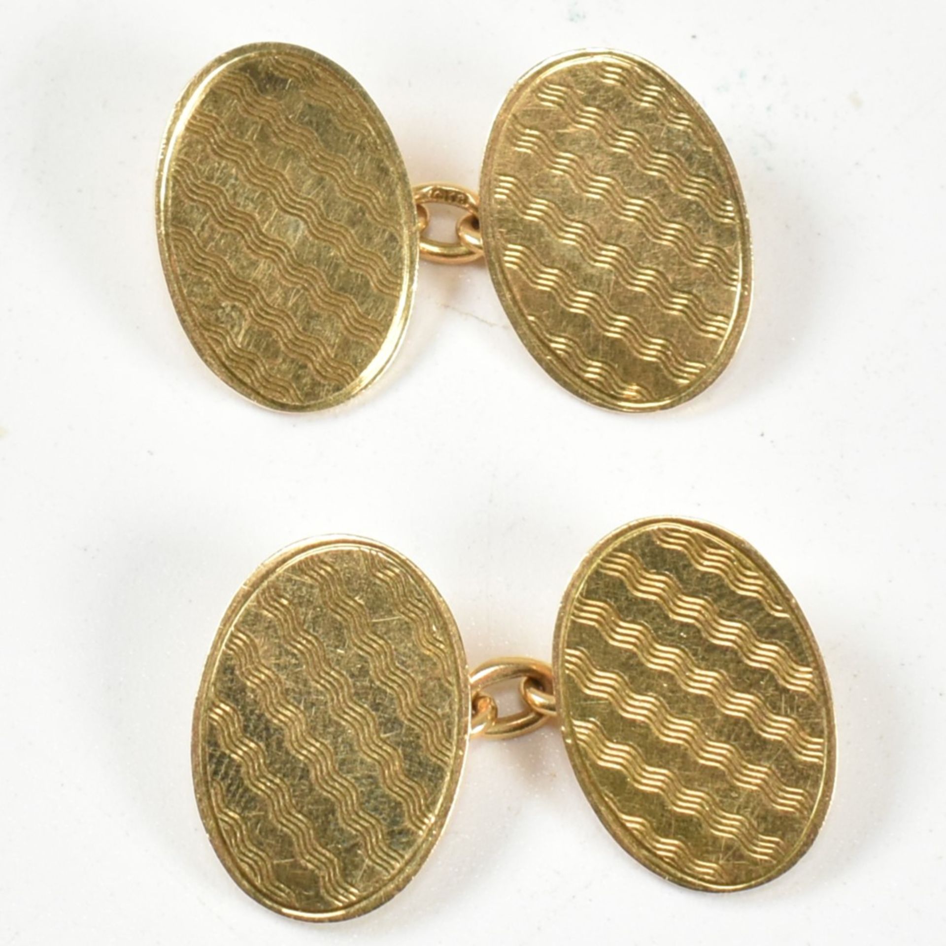 PAIR OF HALLMARKED 18CT GOLD CUFFLINKS & HARRODS BOX