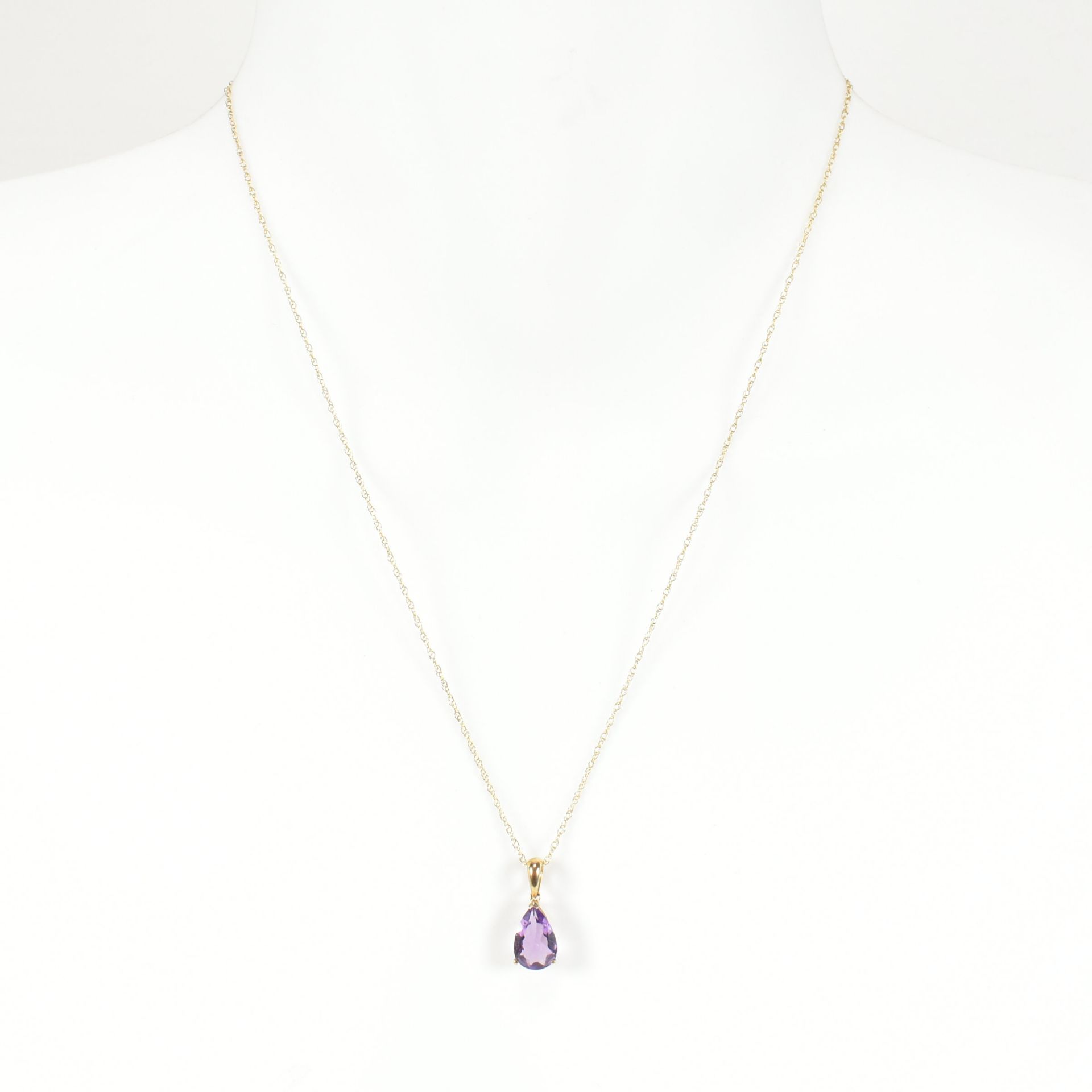 9CT GOLD & AMETHYST PENDANT NECKLACE - Image 4 of 4