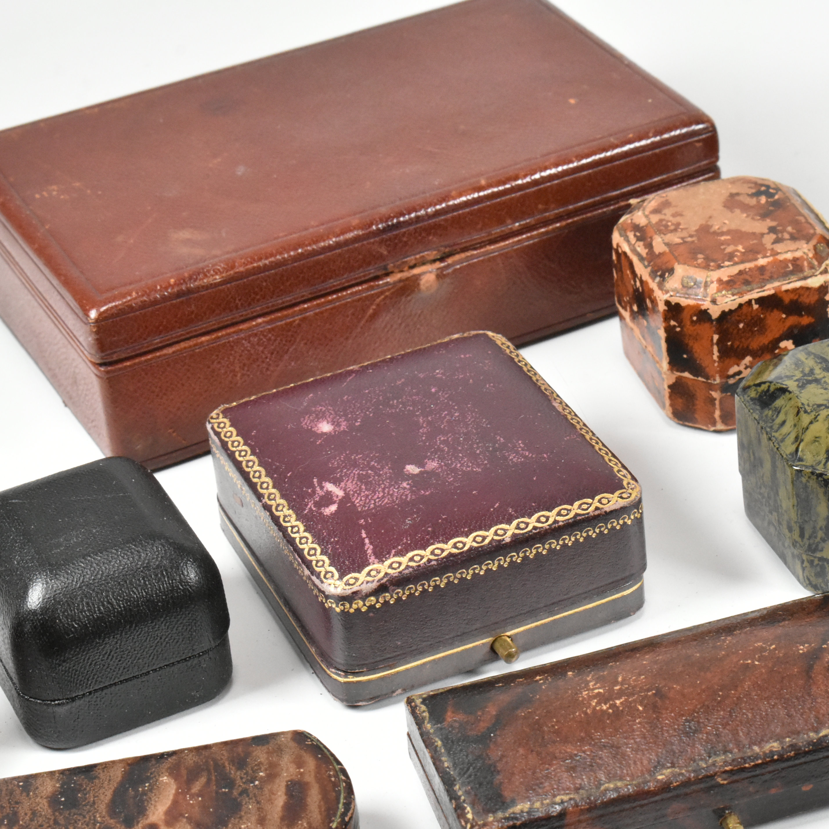 COLLECTION OF VINTAGE JEWELLERY BOXES - Bild 5 aus 14