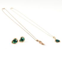 9CT GOLD & GREEN STONE NECKLACE & EARRING SUITE & HALLMARKED 9CT GOLD HORN OF PLENTY NECKLACE