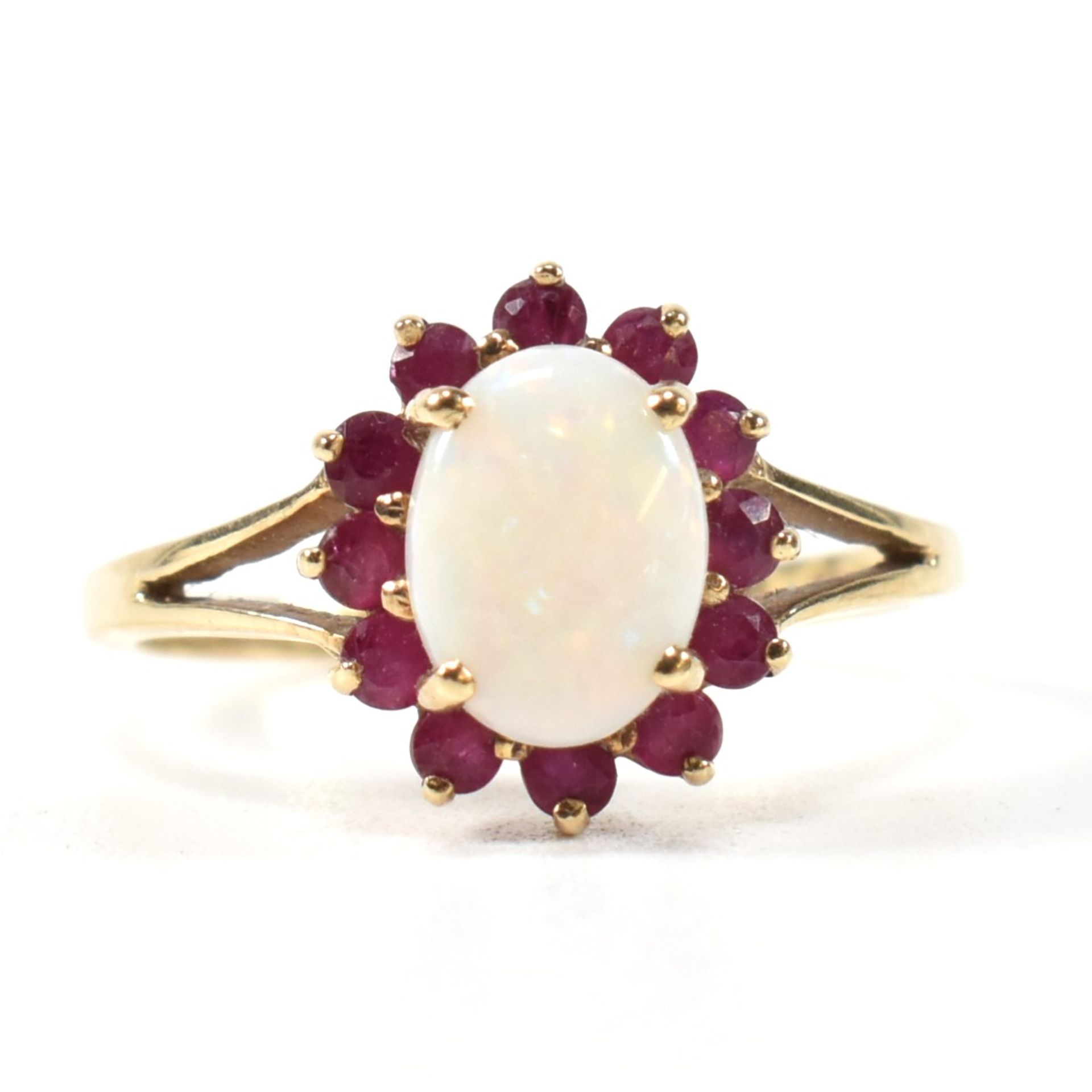 HALLMARKED 9CT GOLD OPAL & RUBY CLUSTER RING