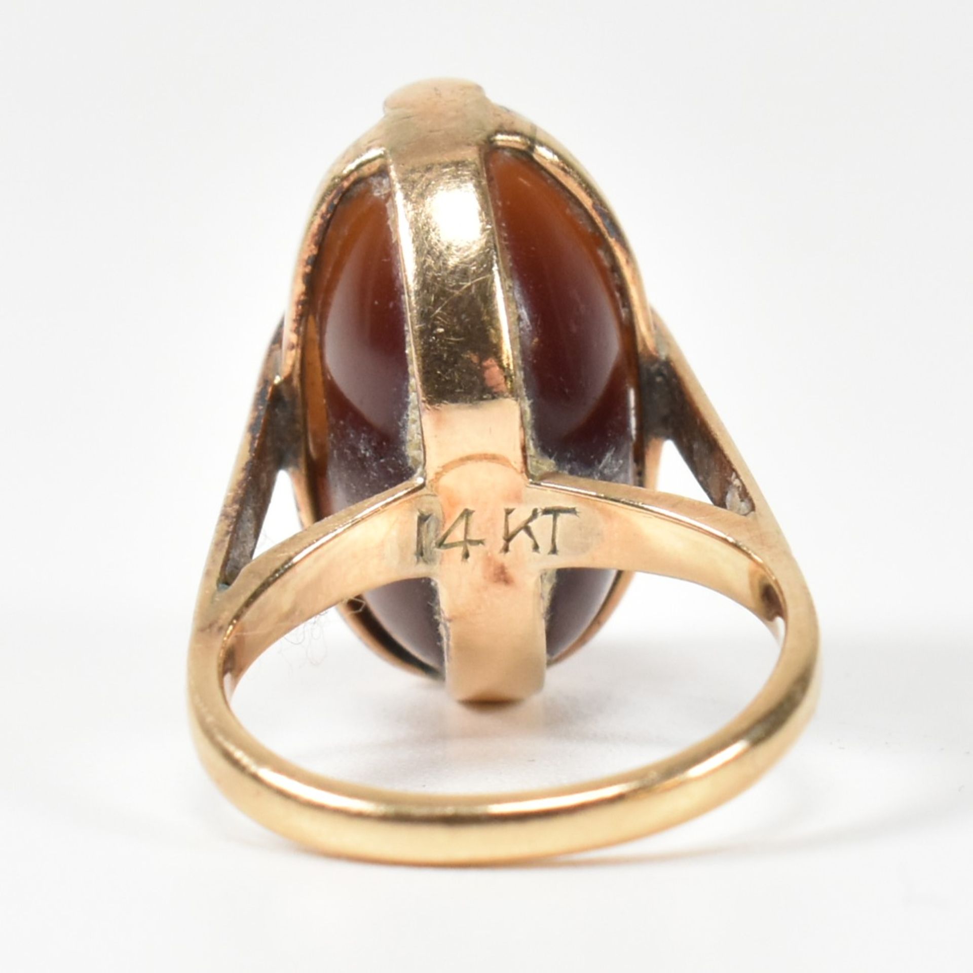 14CT GOLD & CARVED AGATE INTAGLIO SEAL RING - Image 4 of 8