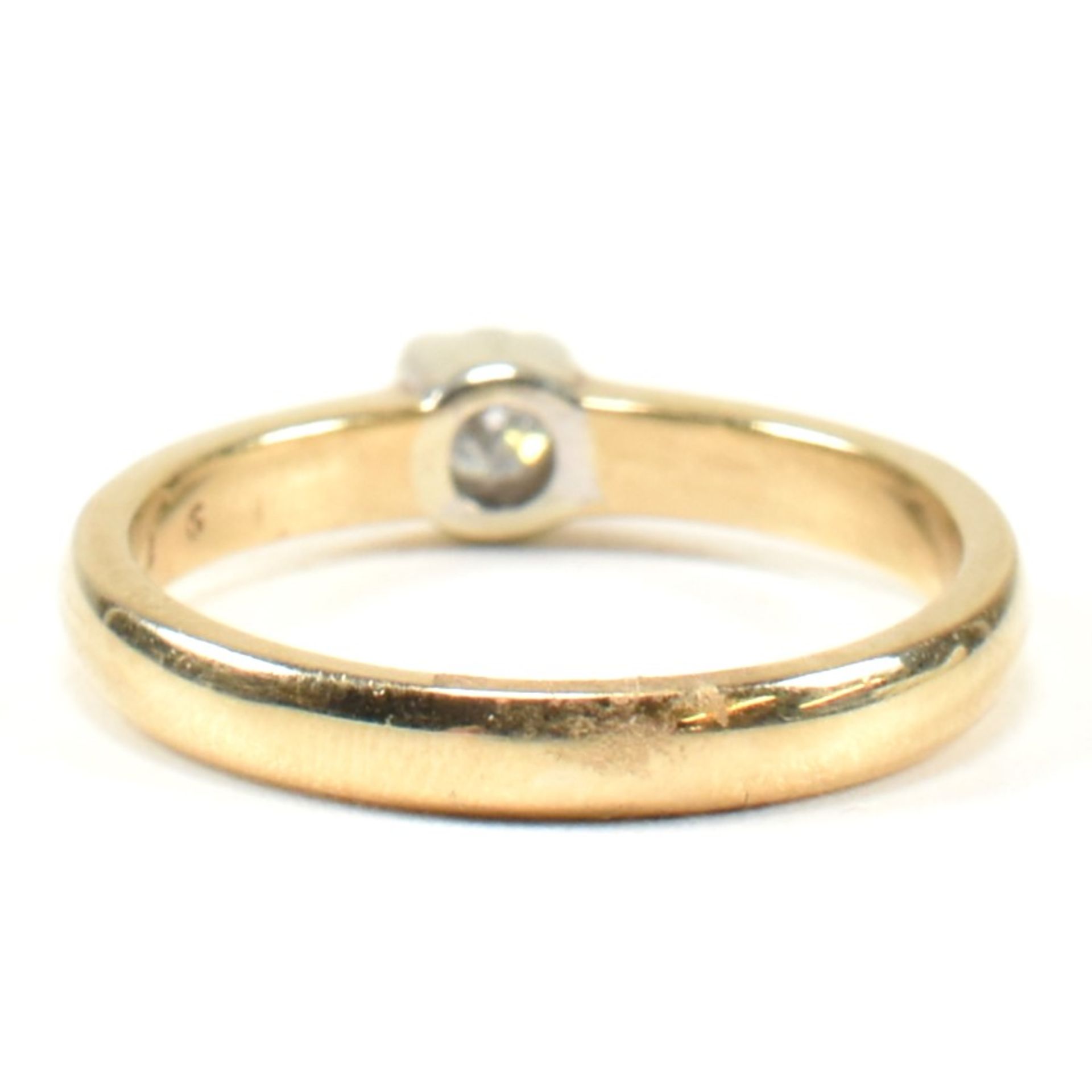 HALLMARKED 9CT GOLD & DIAMOND SOLITAIRE RING - Image 3 of 8