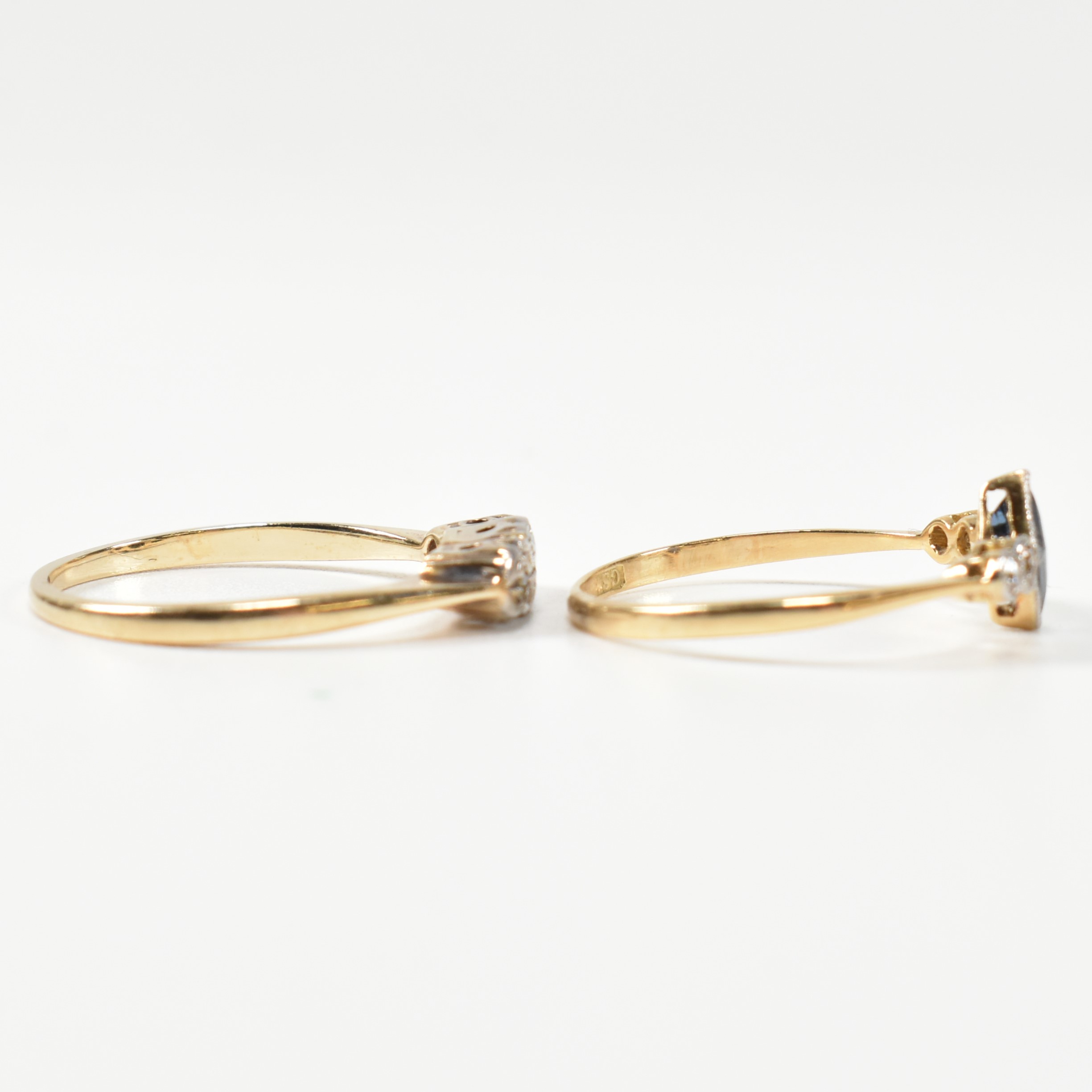 18CT GOLD SAPPHIRE & DIAMOND RING & 9CT GOLD & PLATINUM DIAMOND RING - Image 7 of 11