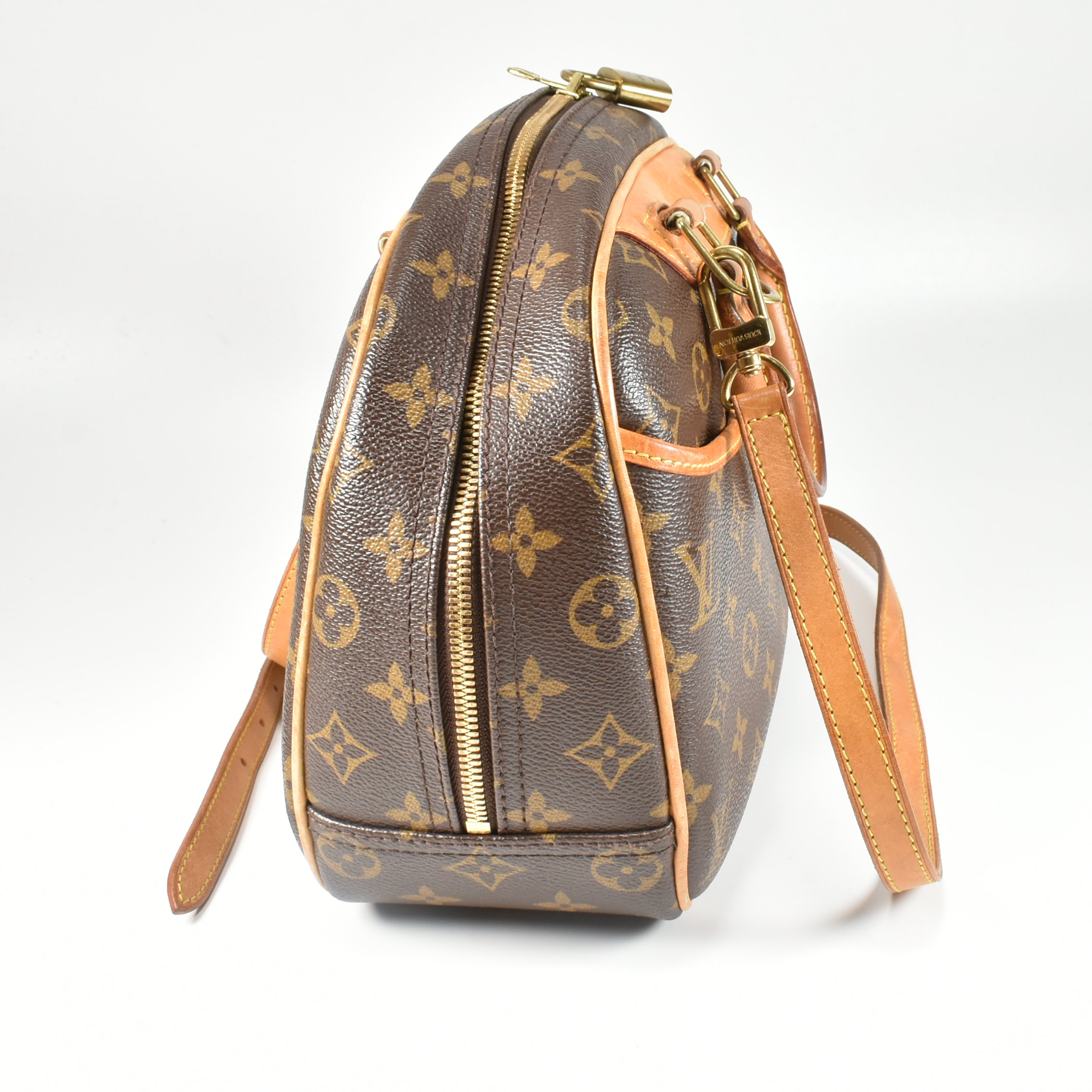 LOUIS VUITTON TROUVILLE MONOGRAM HANDBAG - Image 2 of 10