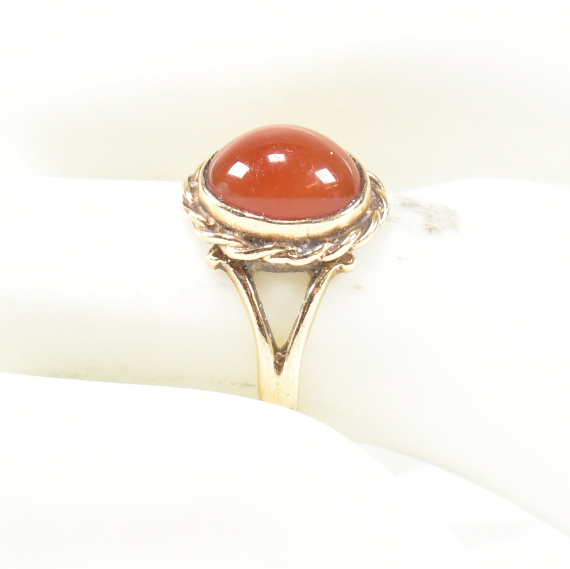 HALLMARKED 9CT GOLD & CARNELIAN CABOCHON RING - Image 7 of 7