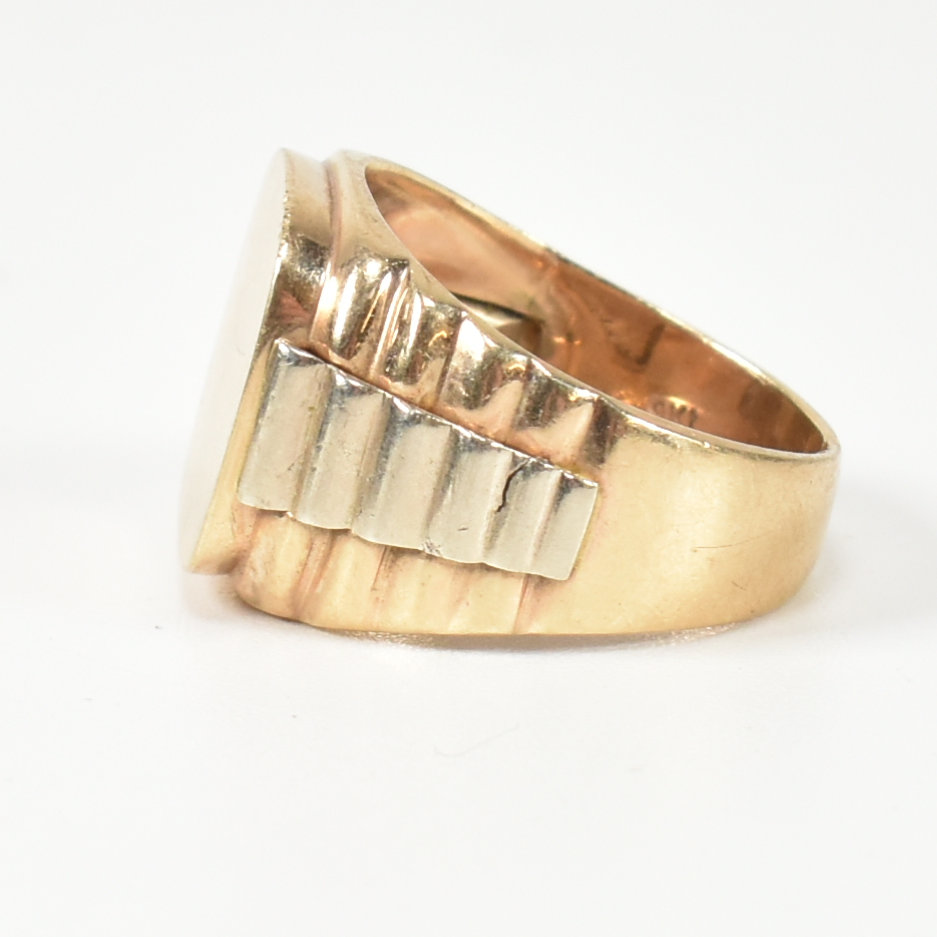 HALLMARKED 9CT GOLD WATCH STRAP SIGNET RING - Image 3 of 8