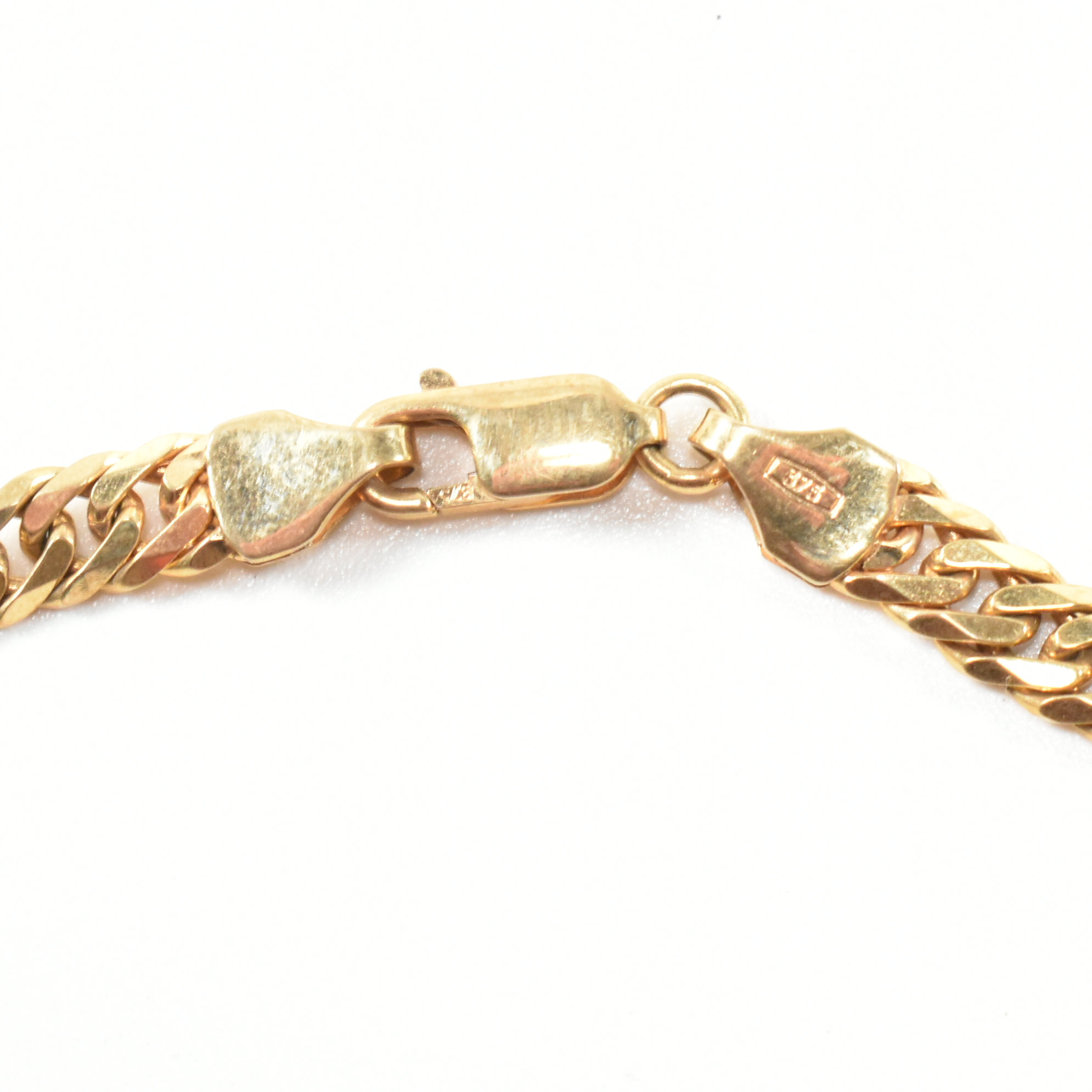 HALLMARKED 9CT GOLD FLAT CURB LINK CHAIN NECKLACE - Image 3 of 5