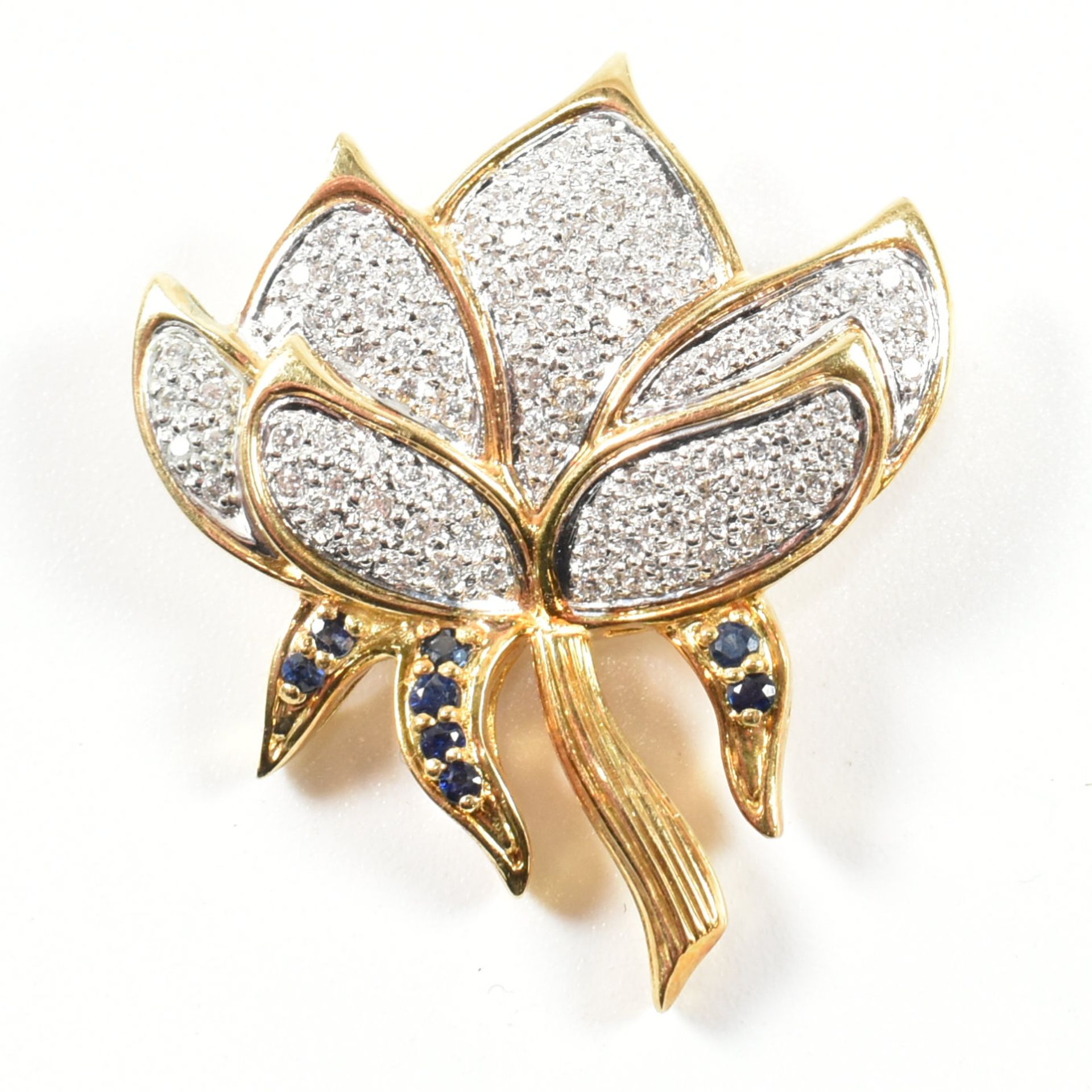 HALLMARKED 18CT GOLD SAPPHIRE & DIAMOND LOTUS FLOWER BROOCH PIN