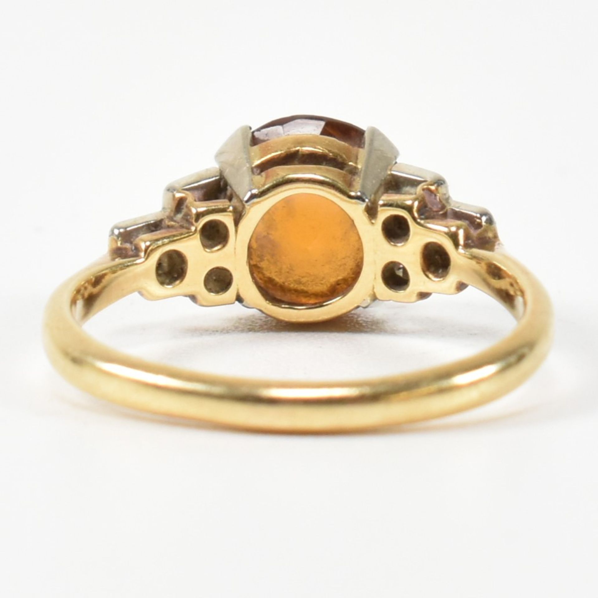 18CT GOLD & CITRINE RING - Image 4 of 8