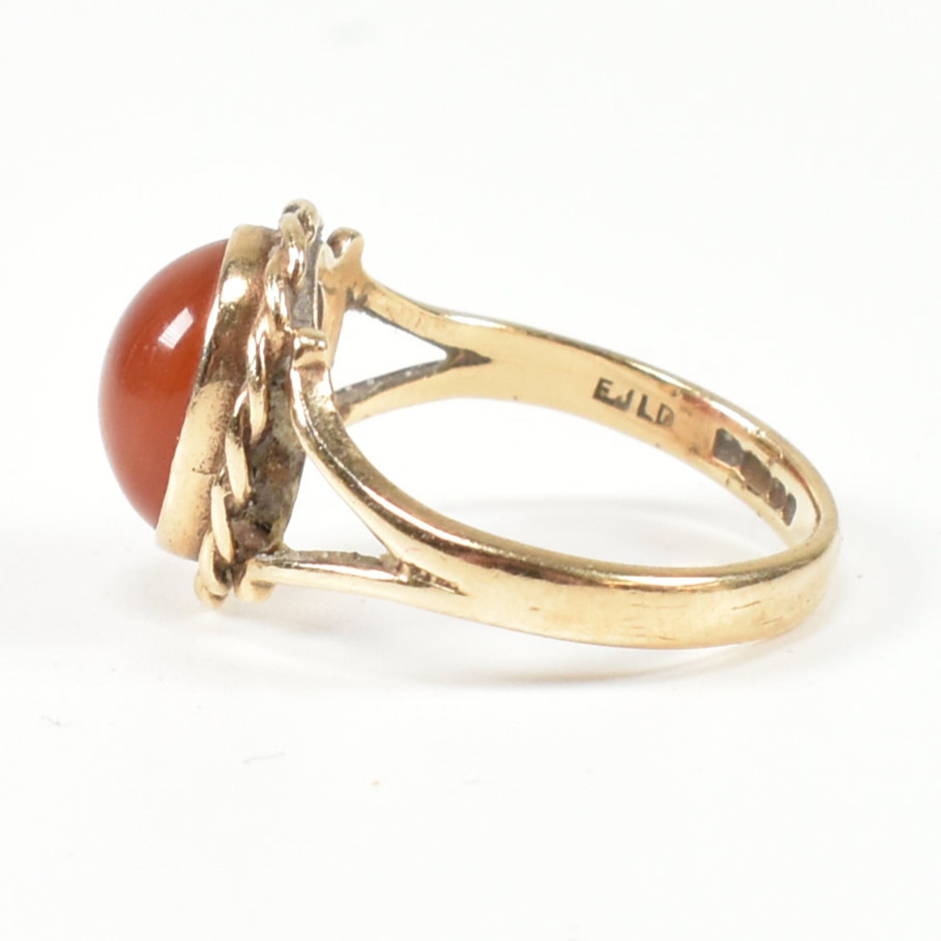 HALLMARKED 9CT GOLD & CARNELIAN CABOCHON RING - Bild 3 aus 7