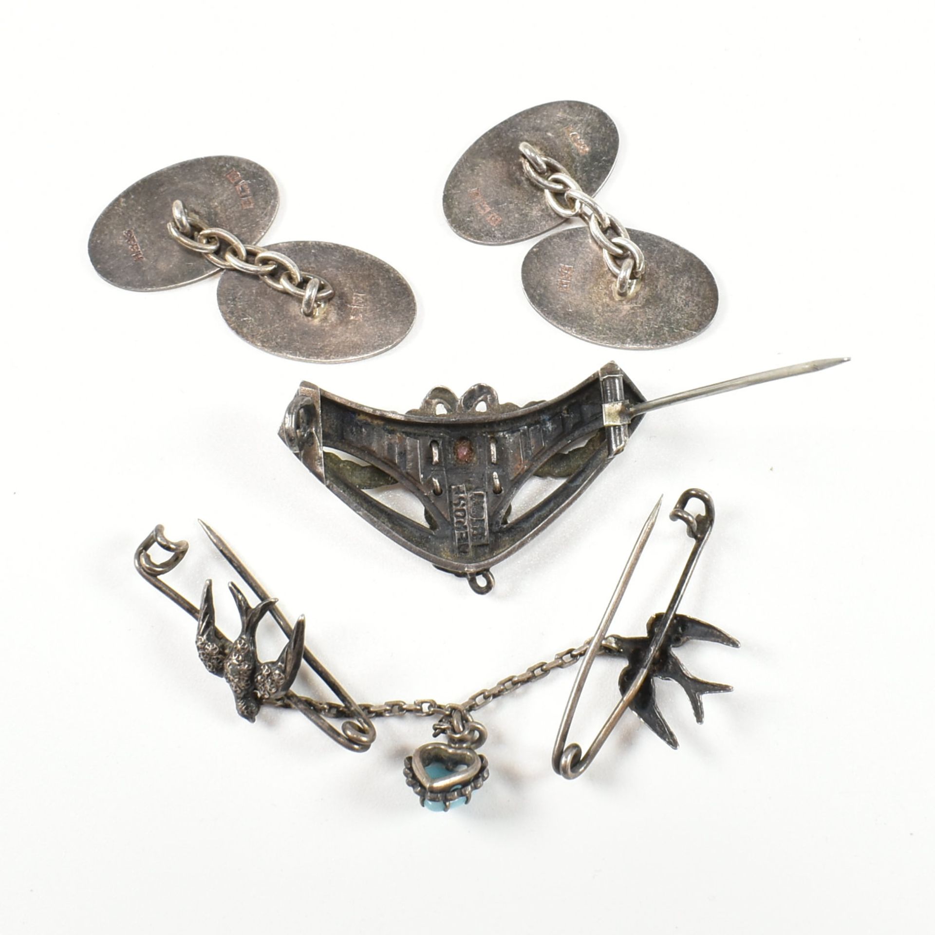 COLLECTION OF SILVER JEWELLERY INCLUDING FRENCH SECESSIONIST BROOCH PIN - Image 5 of 7