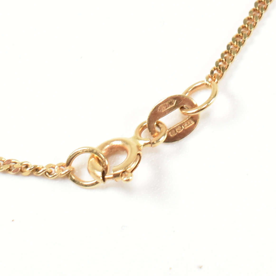 18CT GOLD TOPAZ & DIAMOND PENDANT NECKLACE - Image 6 of 6