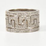 HALLMARKED 9CT WHITE GOLD & DIAMOND GREEK KEY BAND RING