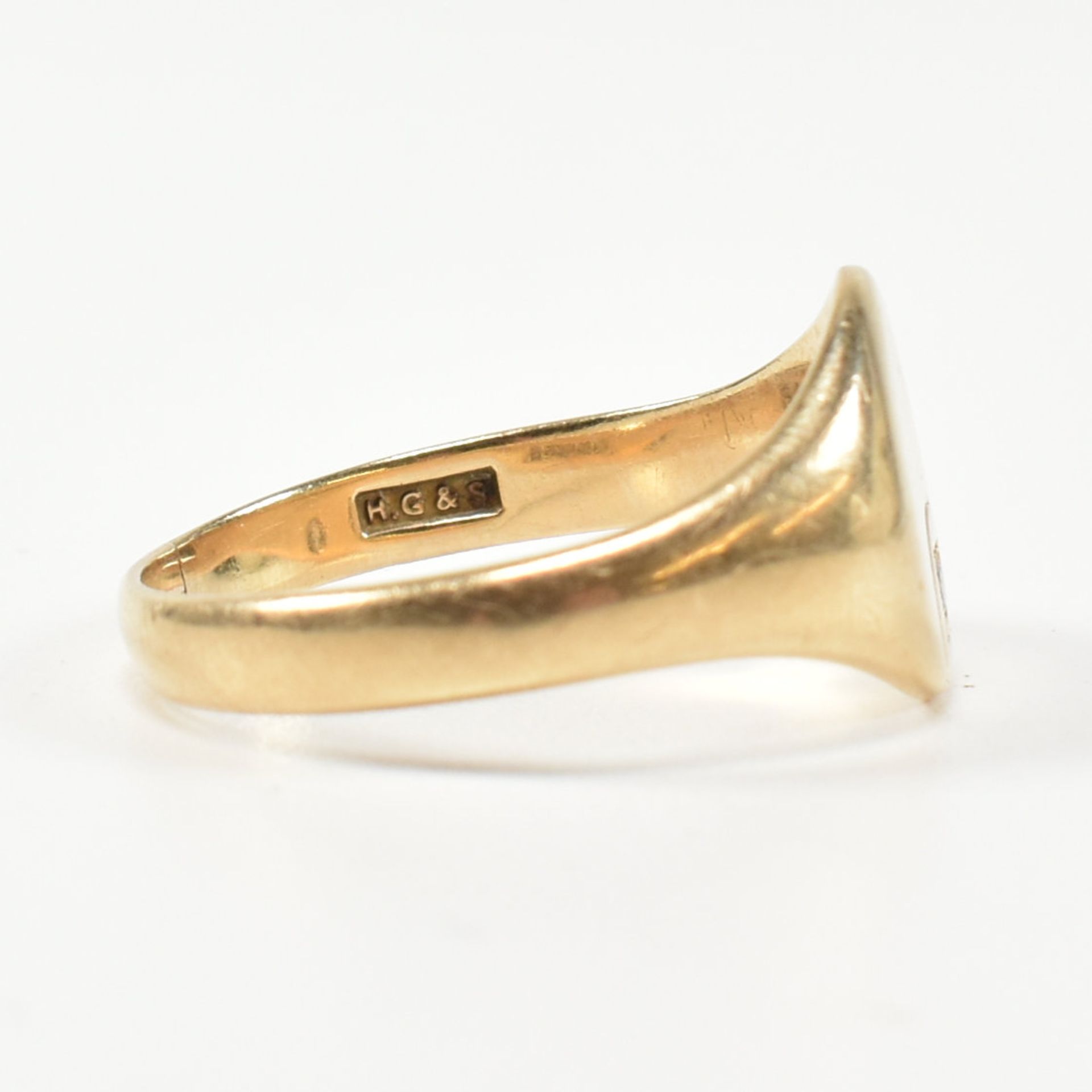 HALLMARKED 9CT GOLD & CZ SIGNET RING - Image 6 of 10