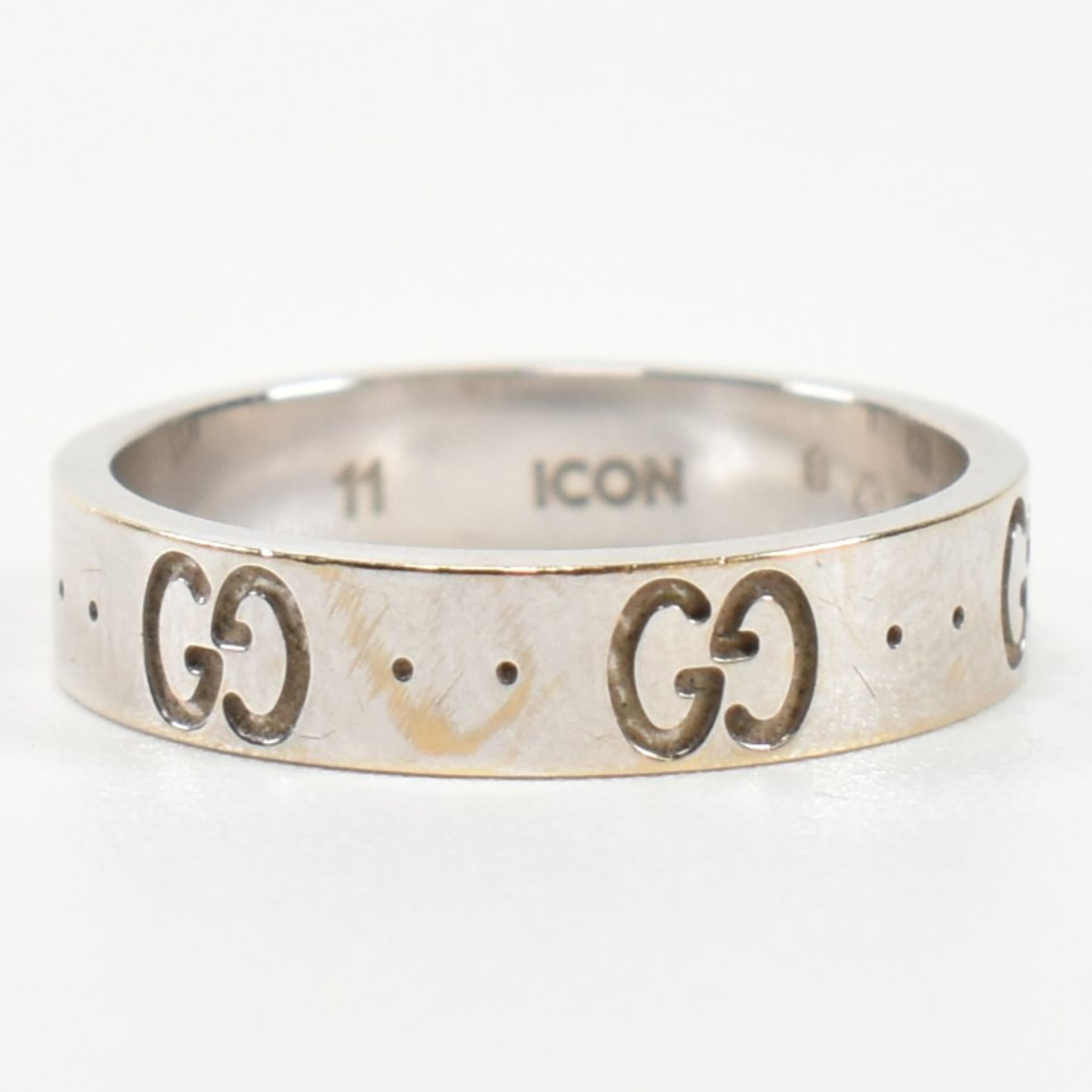 HALLMARKED 18CT WHITE GOLD GUCCI ICON BAND RING - Bild 4 aus 8