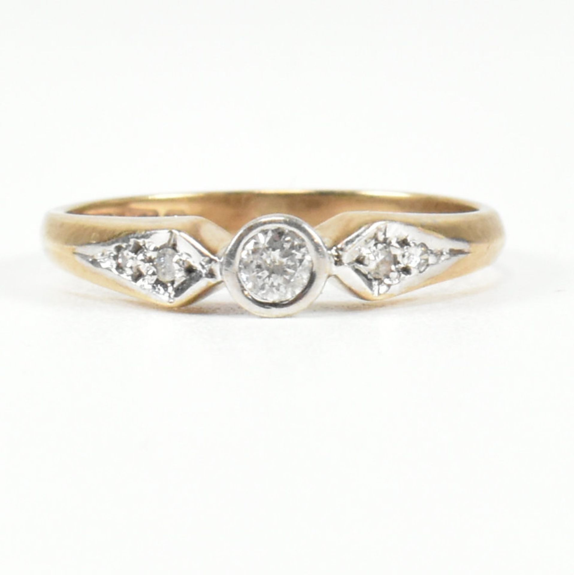 HALLMARKED 9CT GOLD & DIAMOND RING