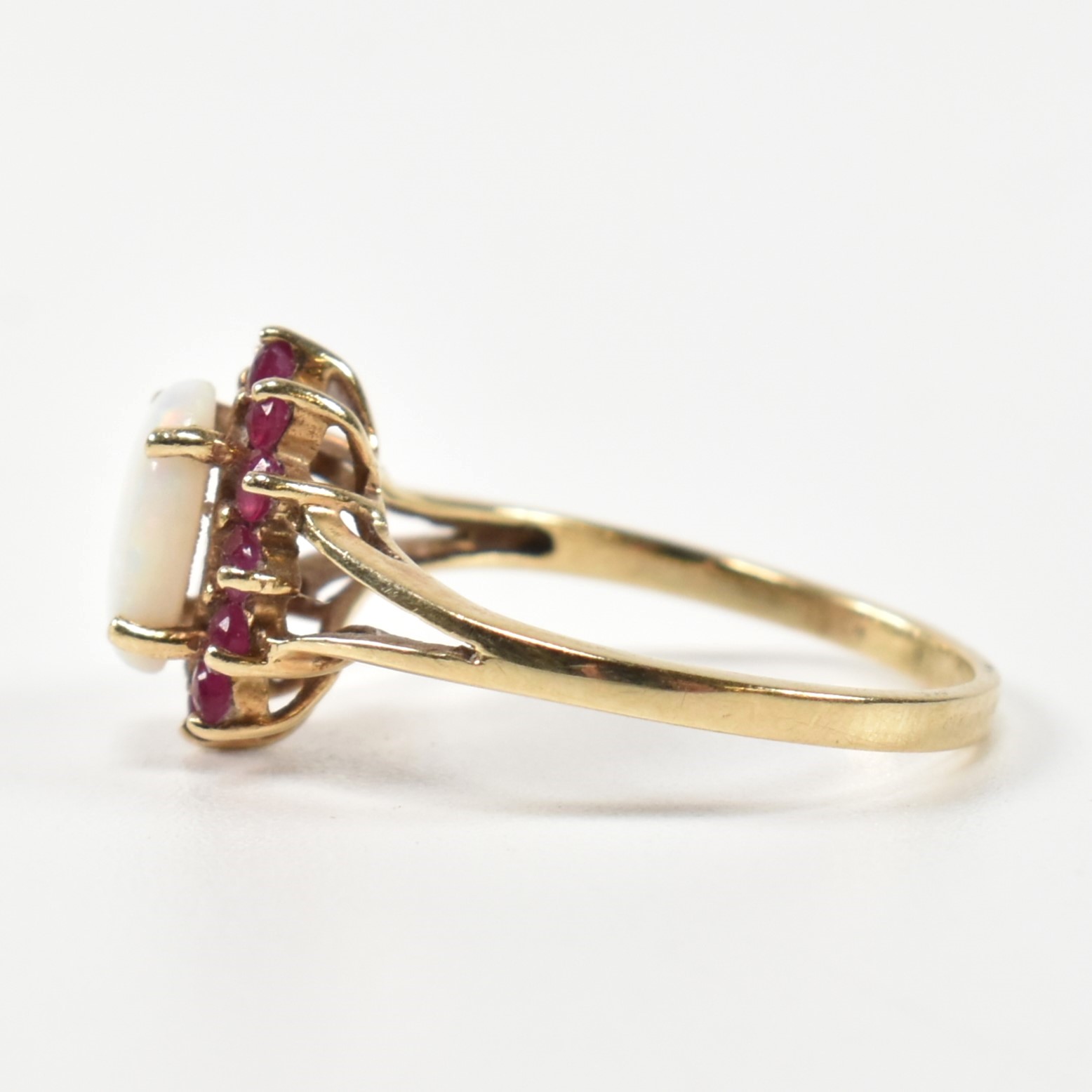 HALLMARKED 9CT GOLD OPAL & RUBY CLUSTER RING - Image 2 of 8