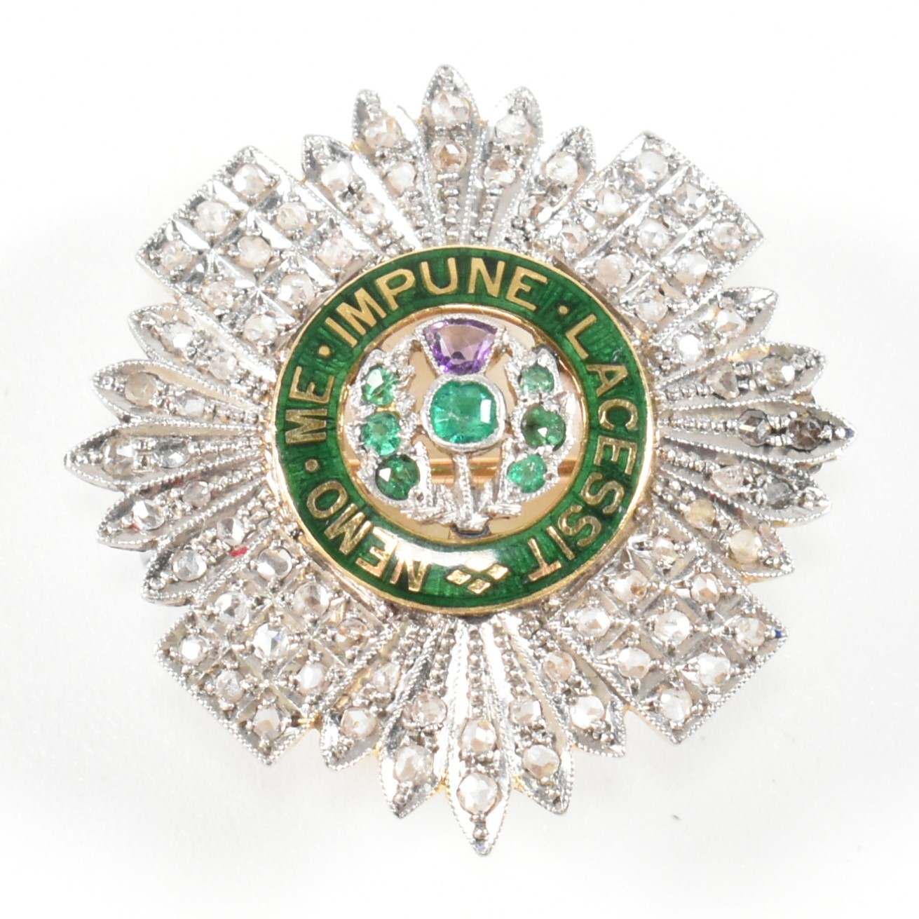 EARLY 20TH CENTURY SCOTS GUARDS SWEETHEART BROOCH