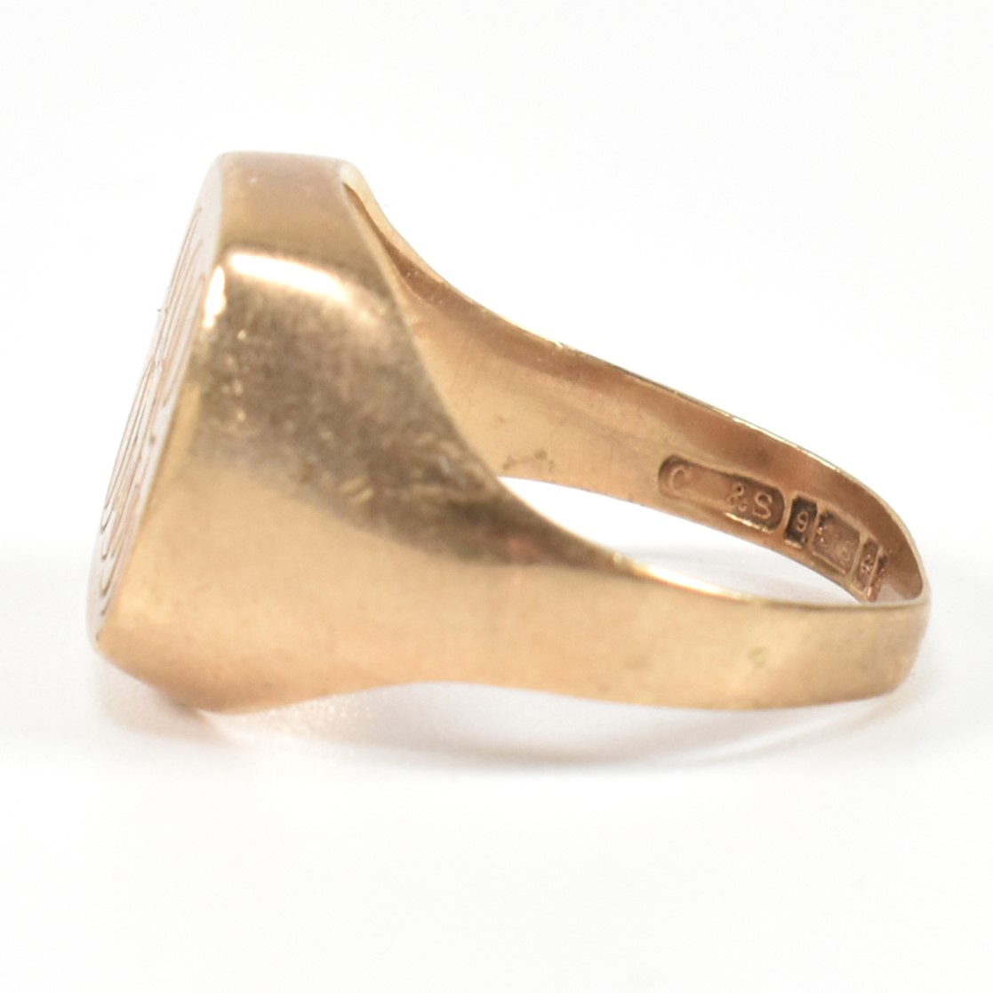 HALLMARKED 9CT GOLD ENGRAVED SIGNET RING - Image 8 of 9