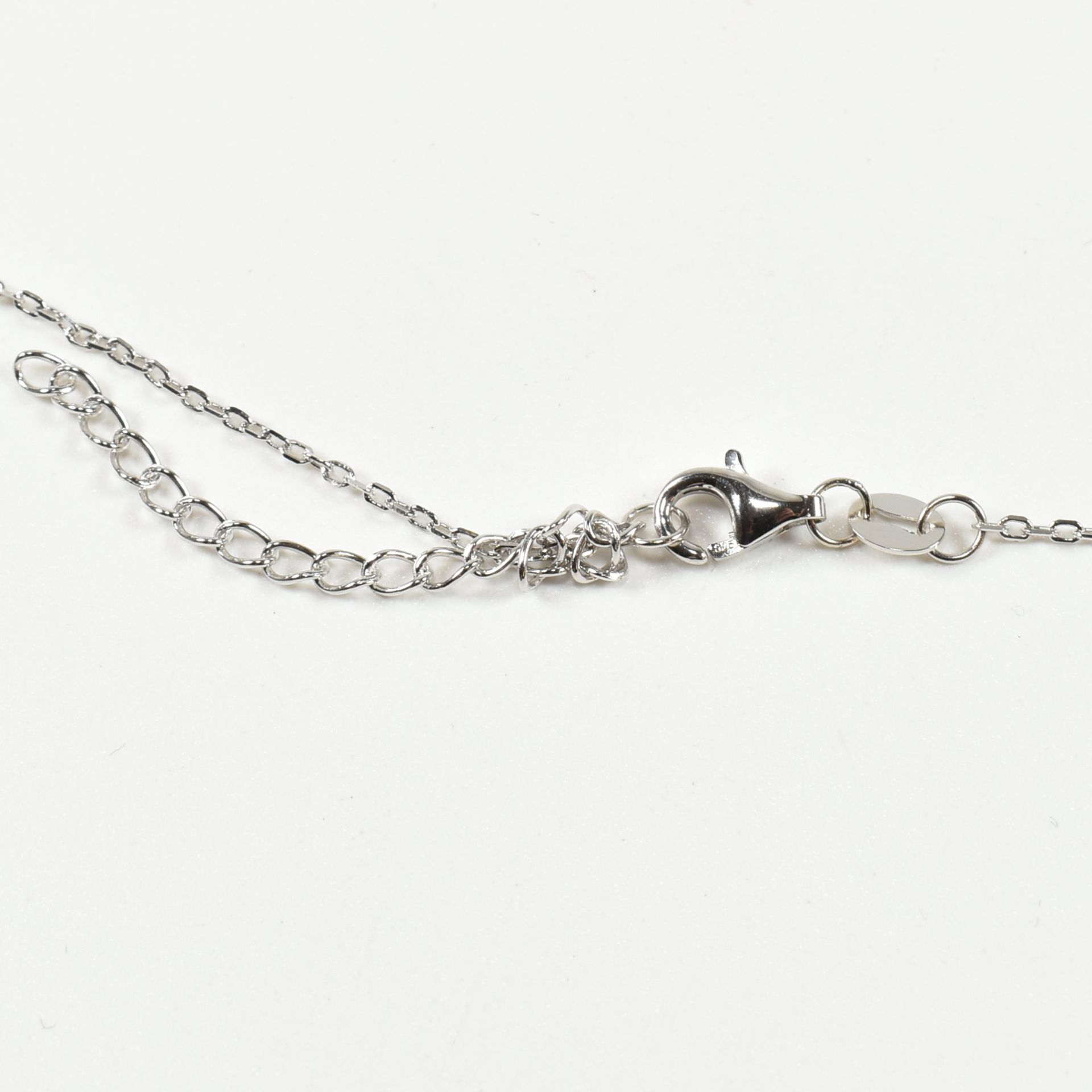 DESIGNER STYLE SILVER LEOPARD PENDANT NECKLACE - Image 5 of 5